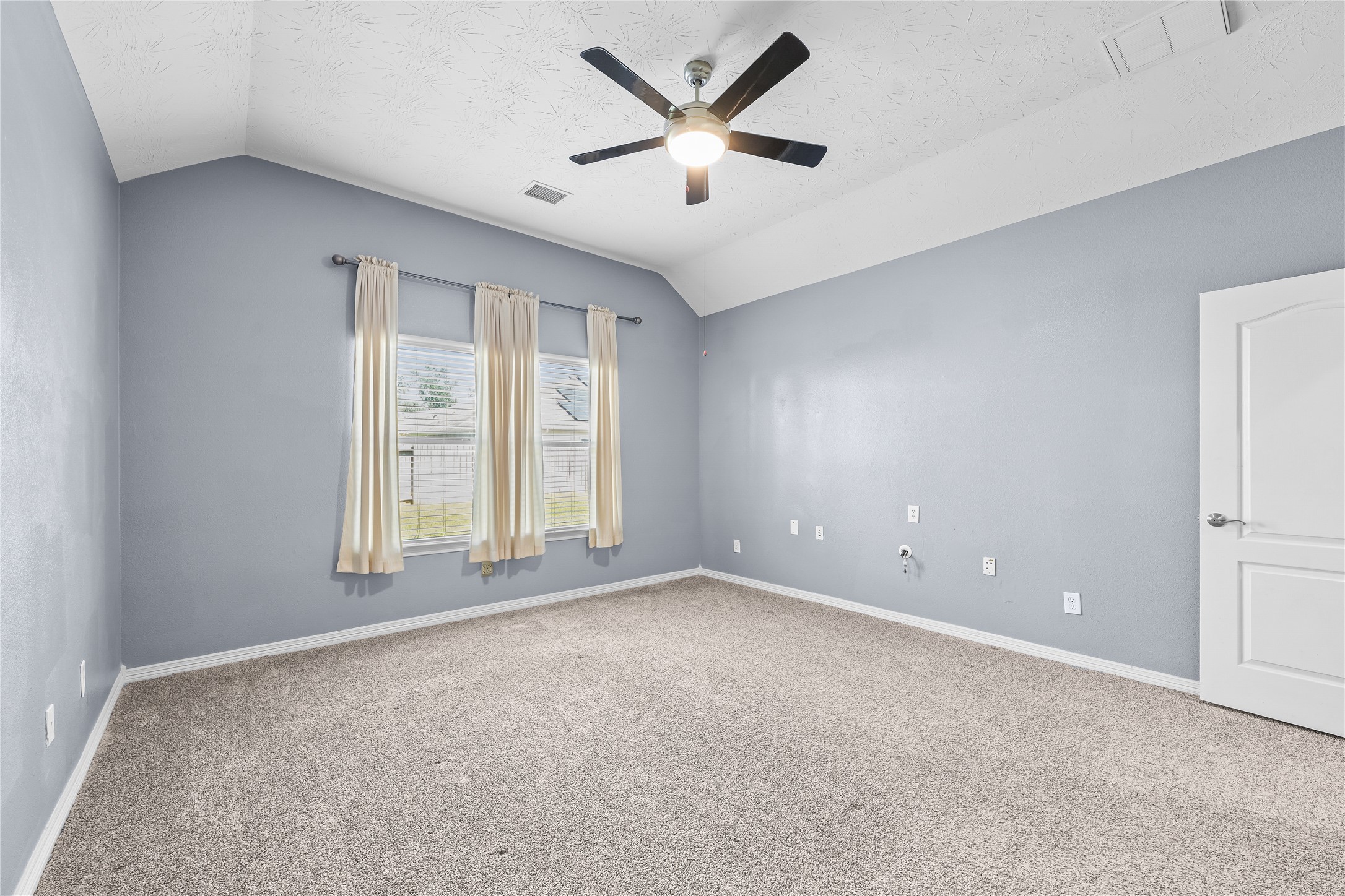 9314 E Lakeside Drive Property Photo 26