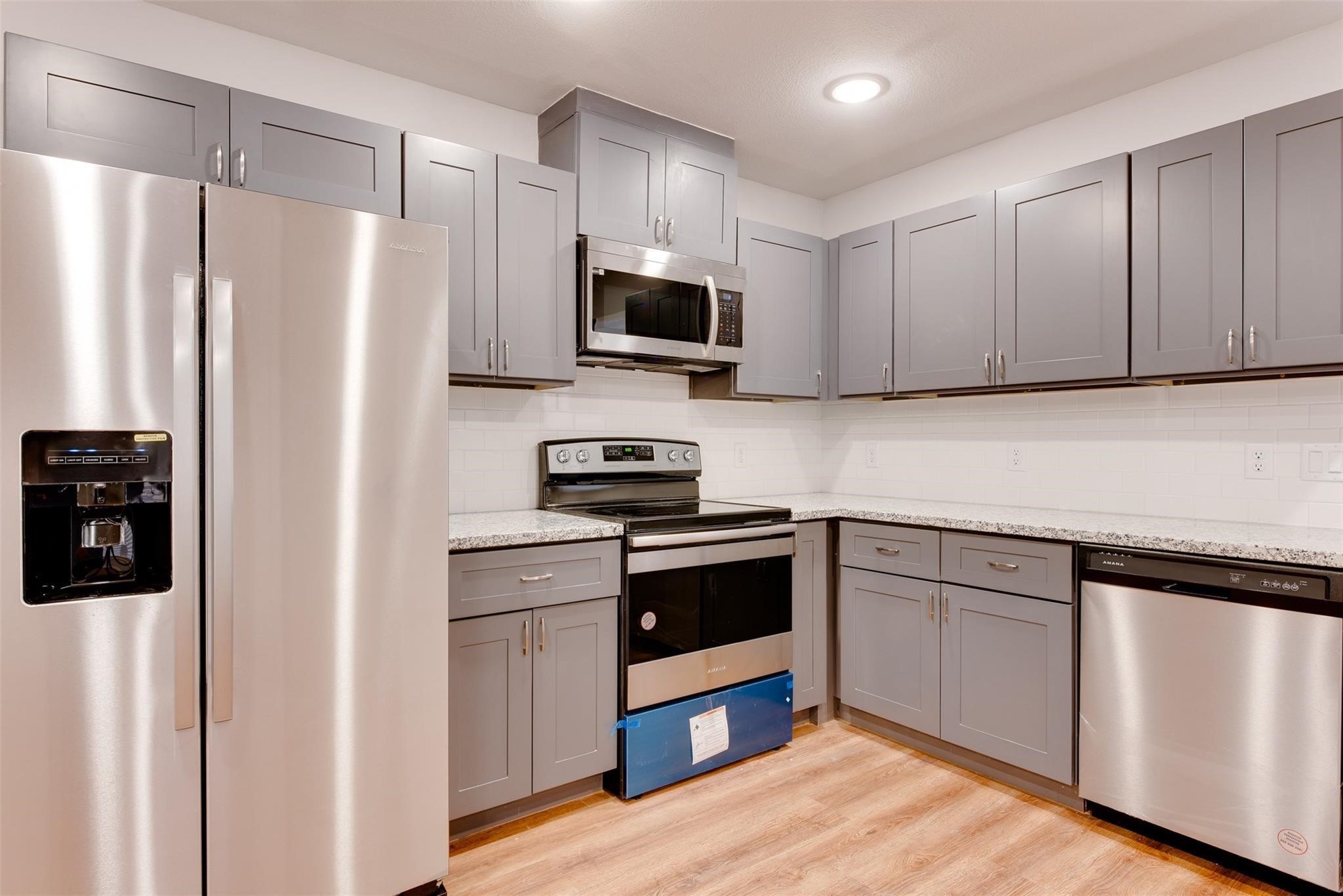2702 Reid Street A Property Photo 11