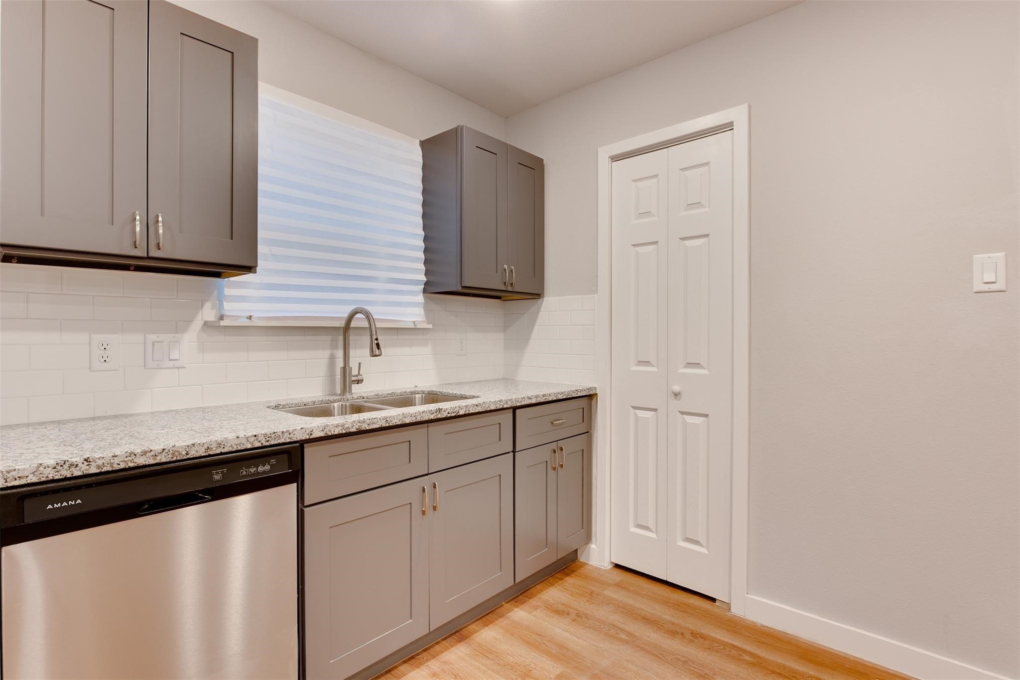 2702 Reid Street A Property Photo 13