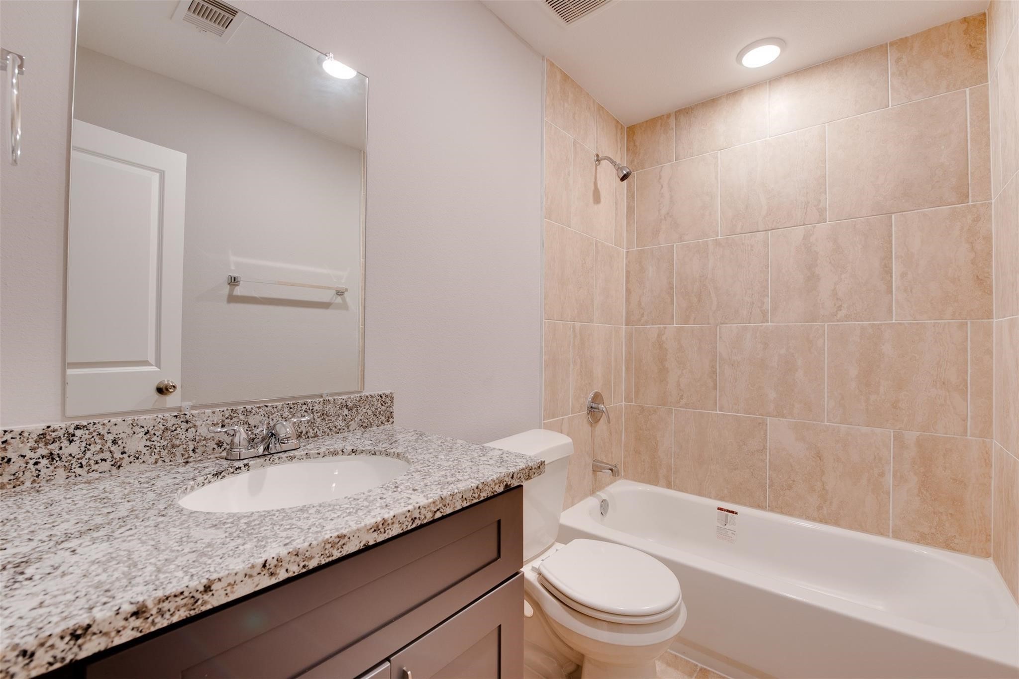 2702 Reid Street A Property Photo 26