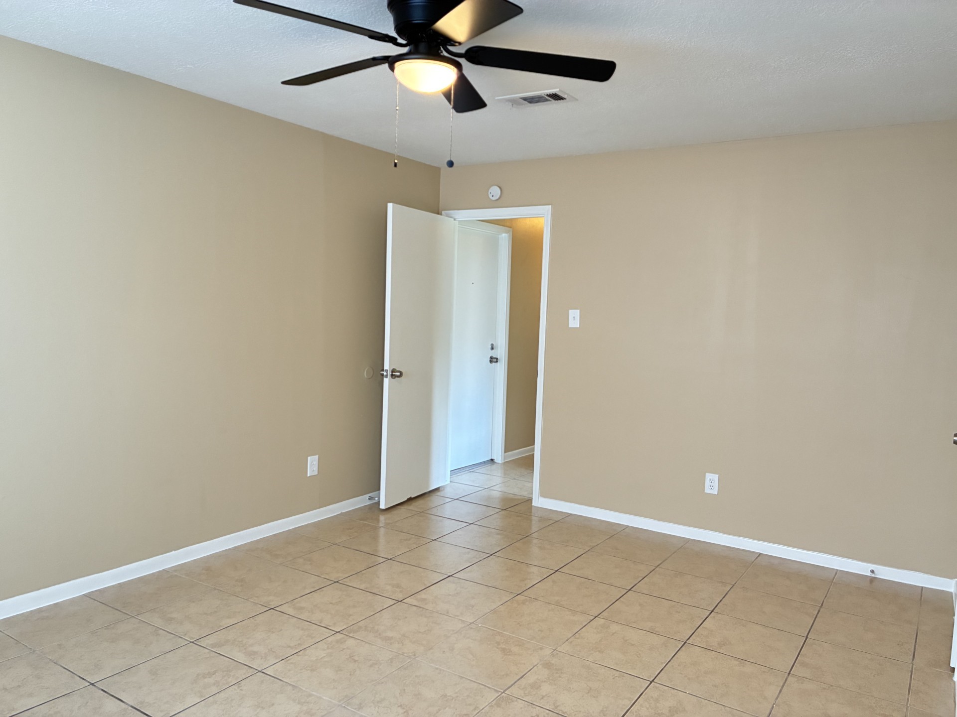 10314 Autumn Harvest Drive Property Photo 17