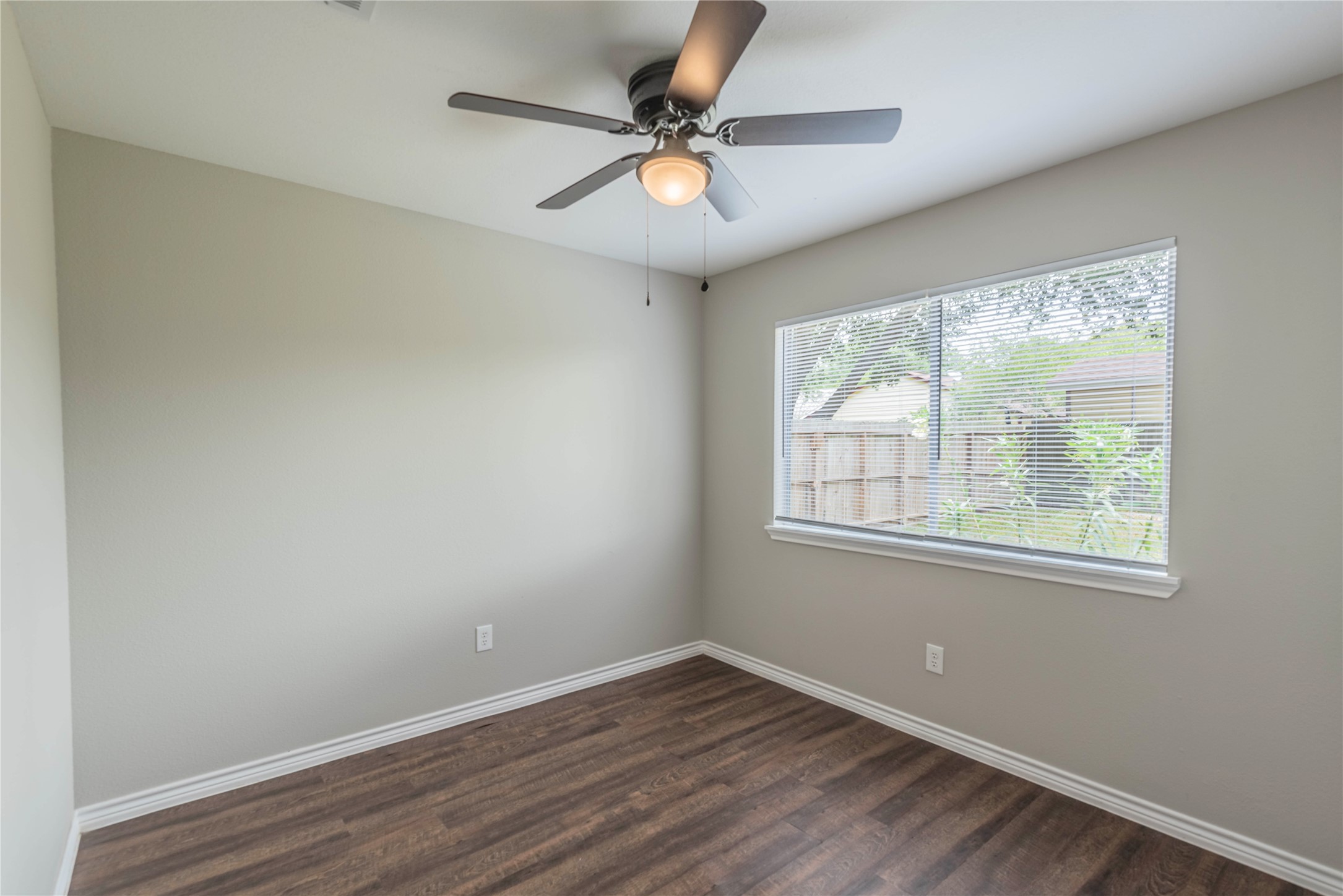 7522 Pepperbrook Drive Property Photo 11