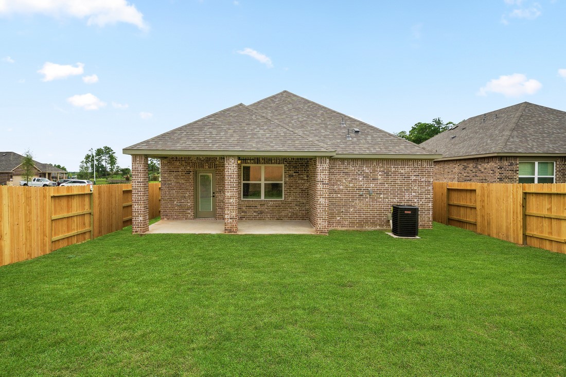 6015 Diamond Leaf Court Property Photo 2