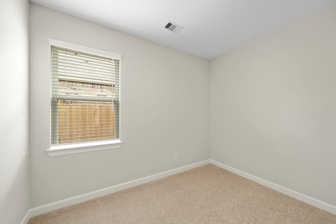 6015 Diamond Leaf Court Property Photo 18