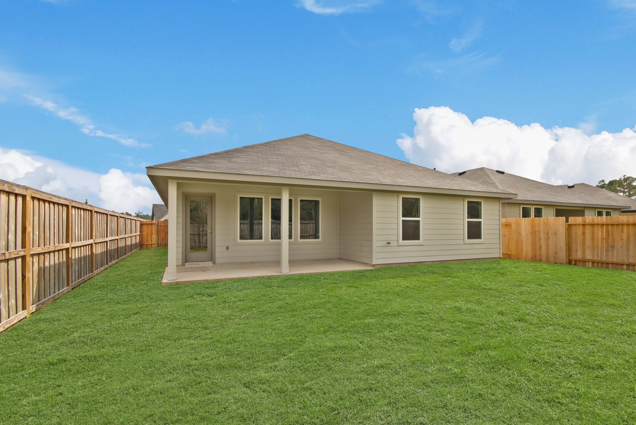 4323 Multnomah Falls Court Property Photo 13