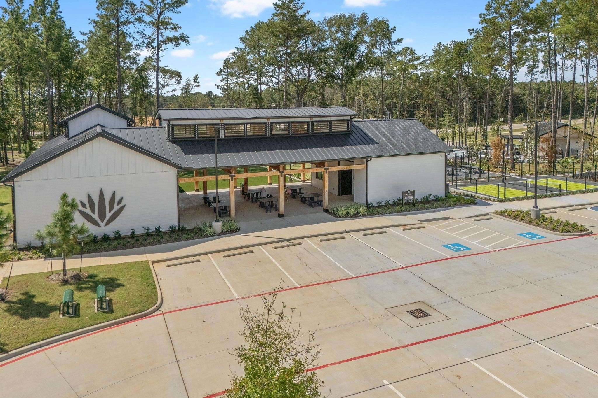 4323 Multnomah Falls Court Property Photo 23