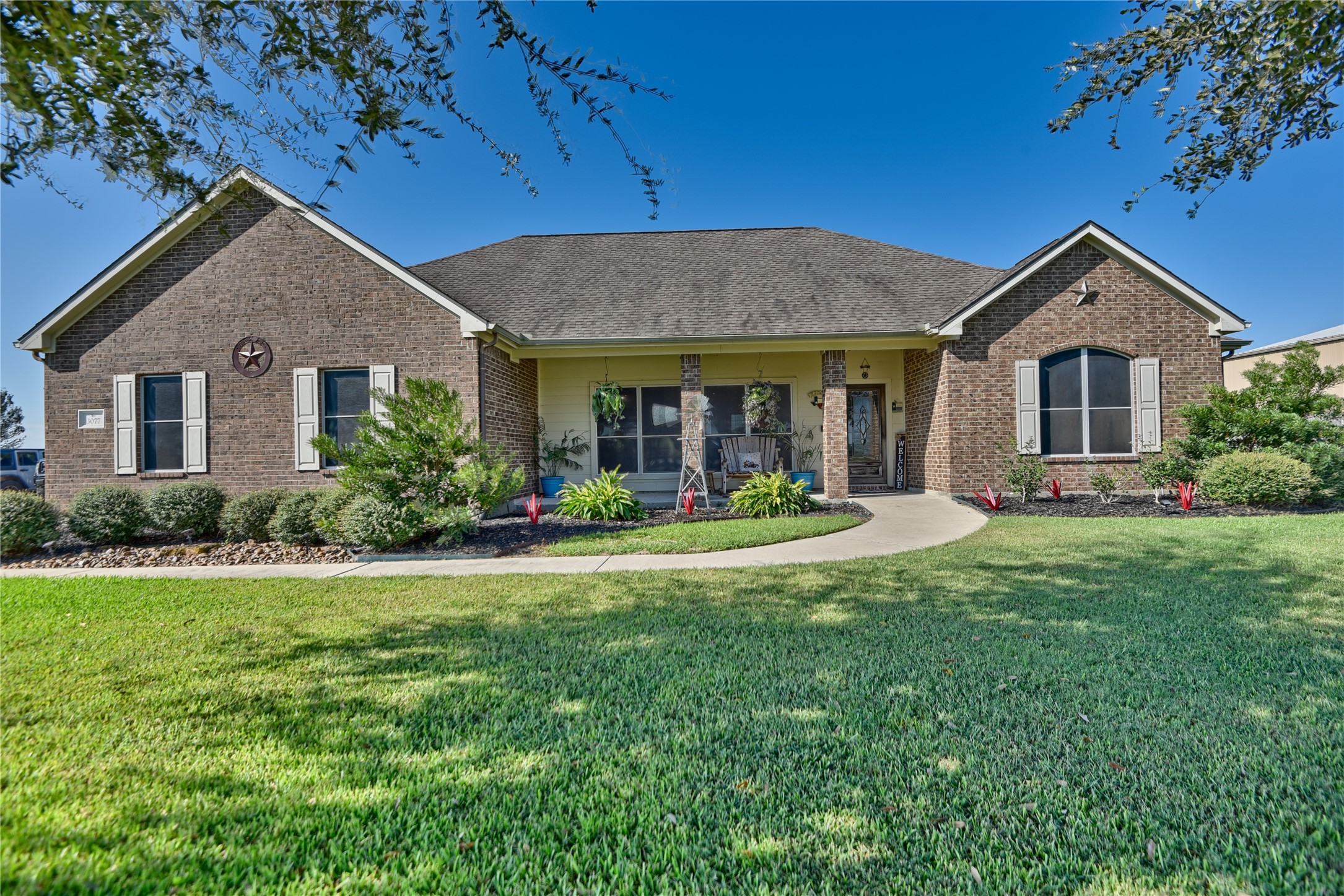 3077 Dees Circle Property Photo 1
