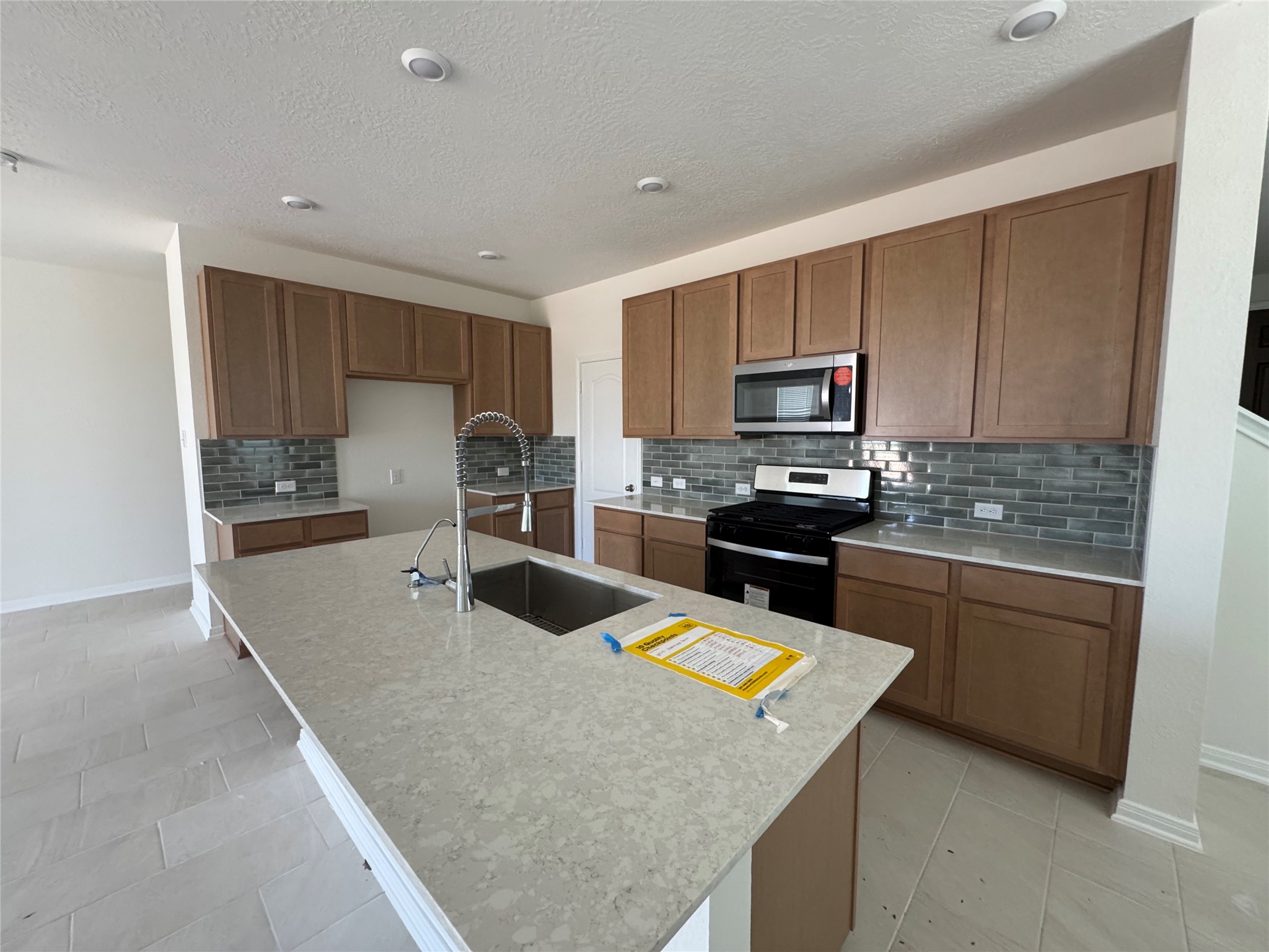 6415 Kentfield Drive Property Photo 6