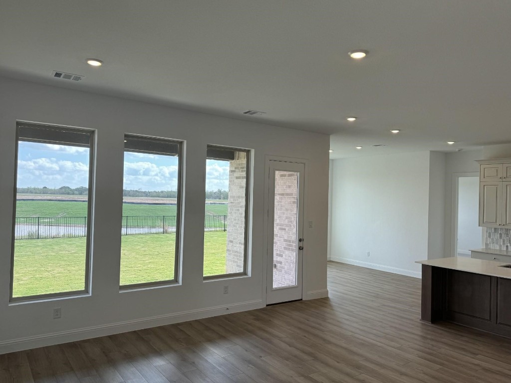 31407 Meadow Run Lane Property Photo 6
