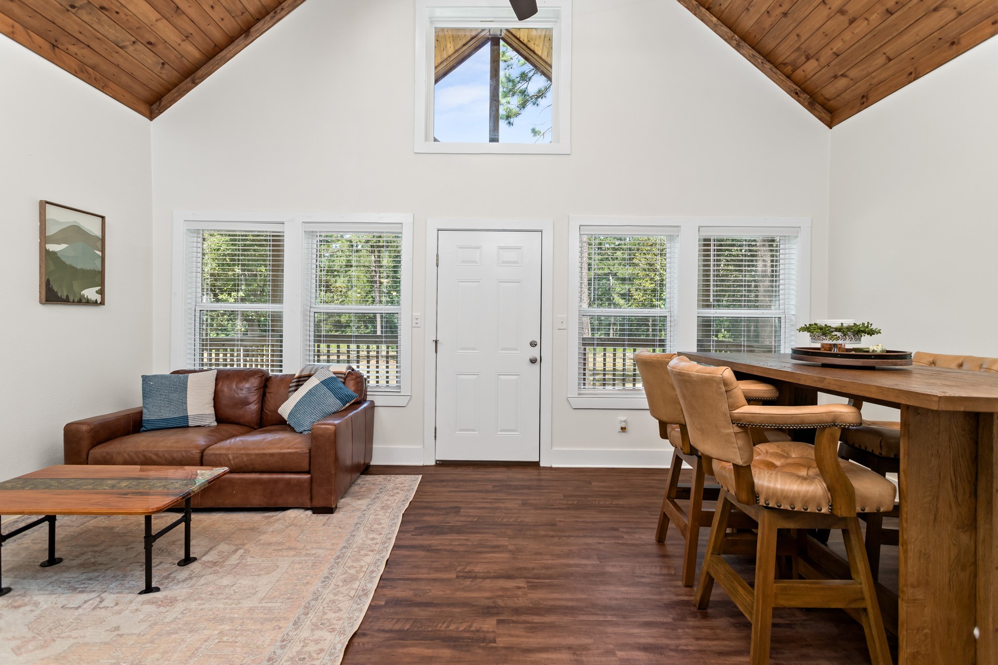 1111 County Road 4370 Property Photo 5