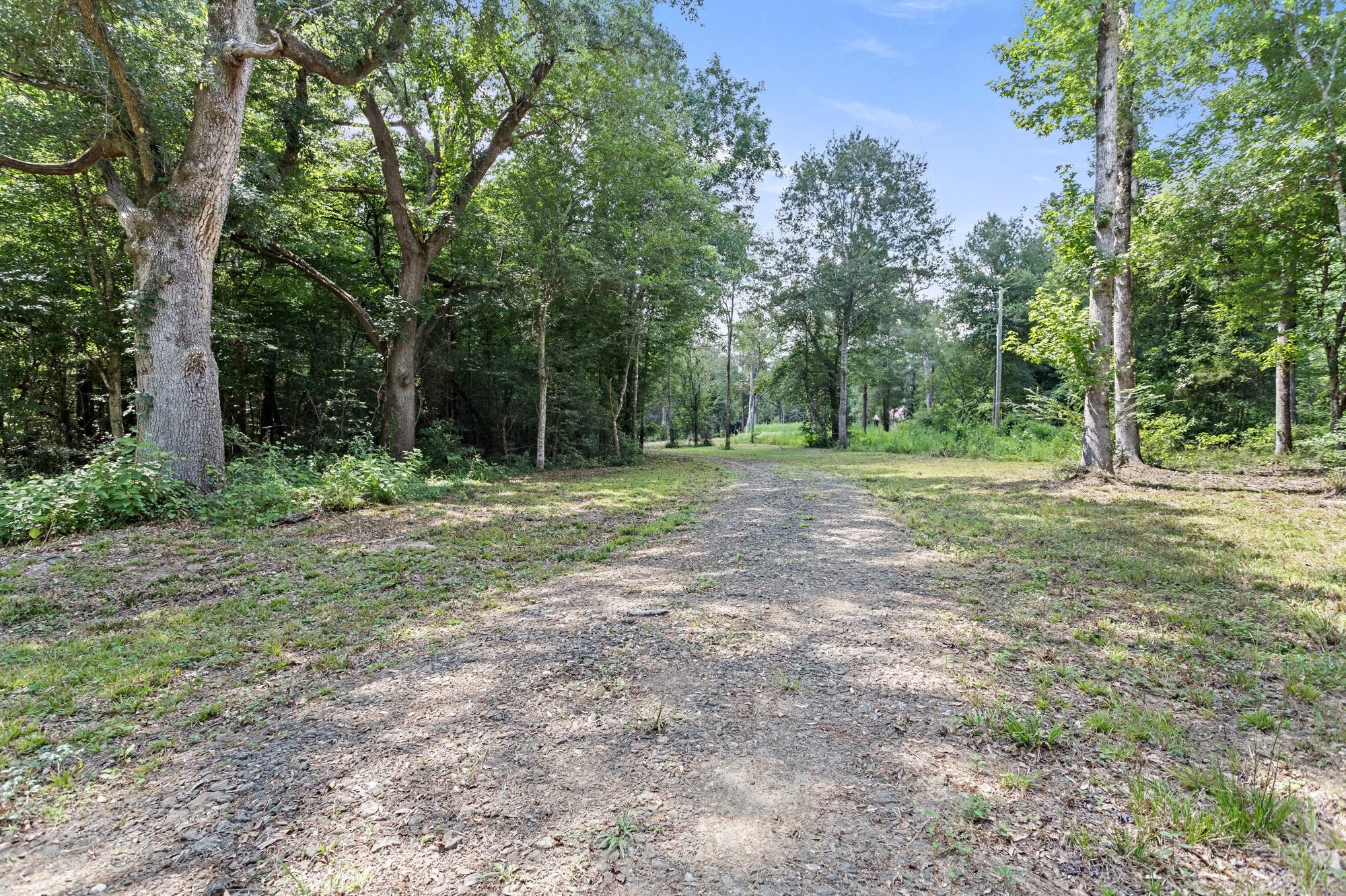 1111 County Road 4370 Property Photo 37