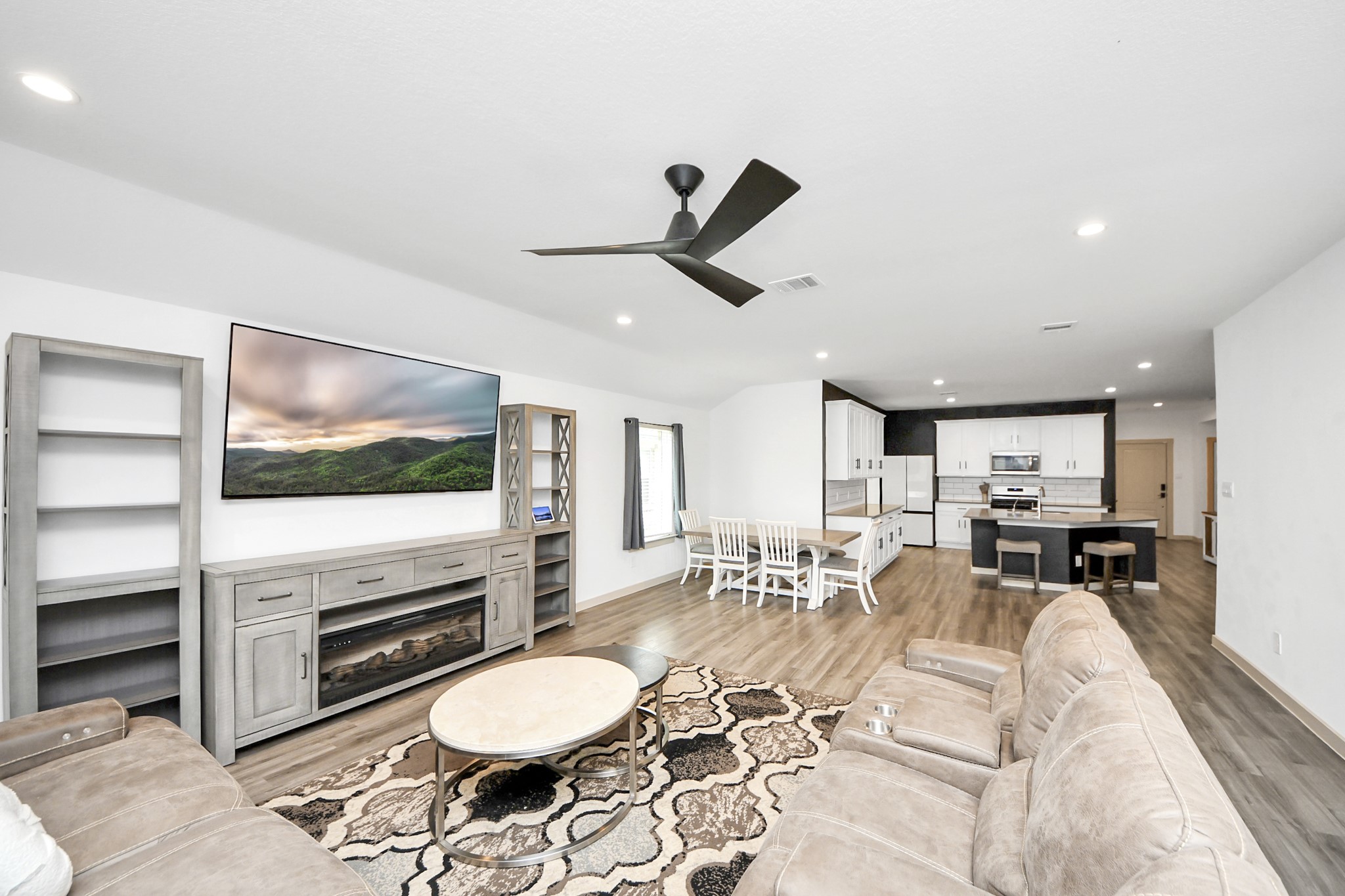 950 Curly Angora Court Property Photo 10