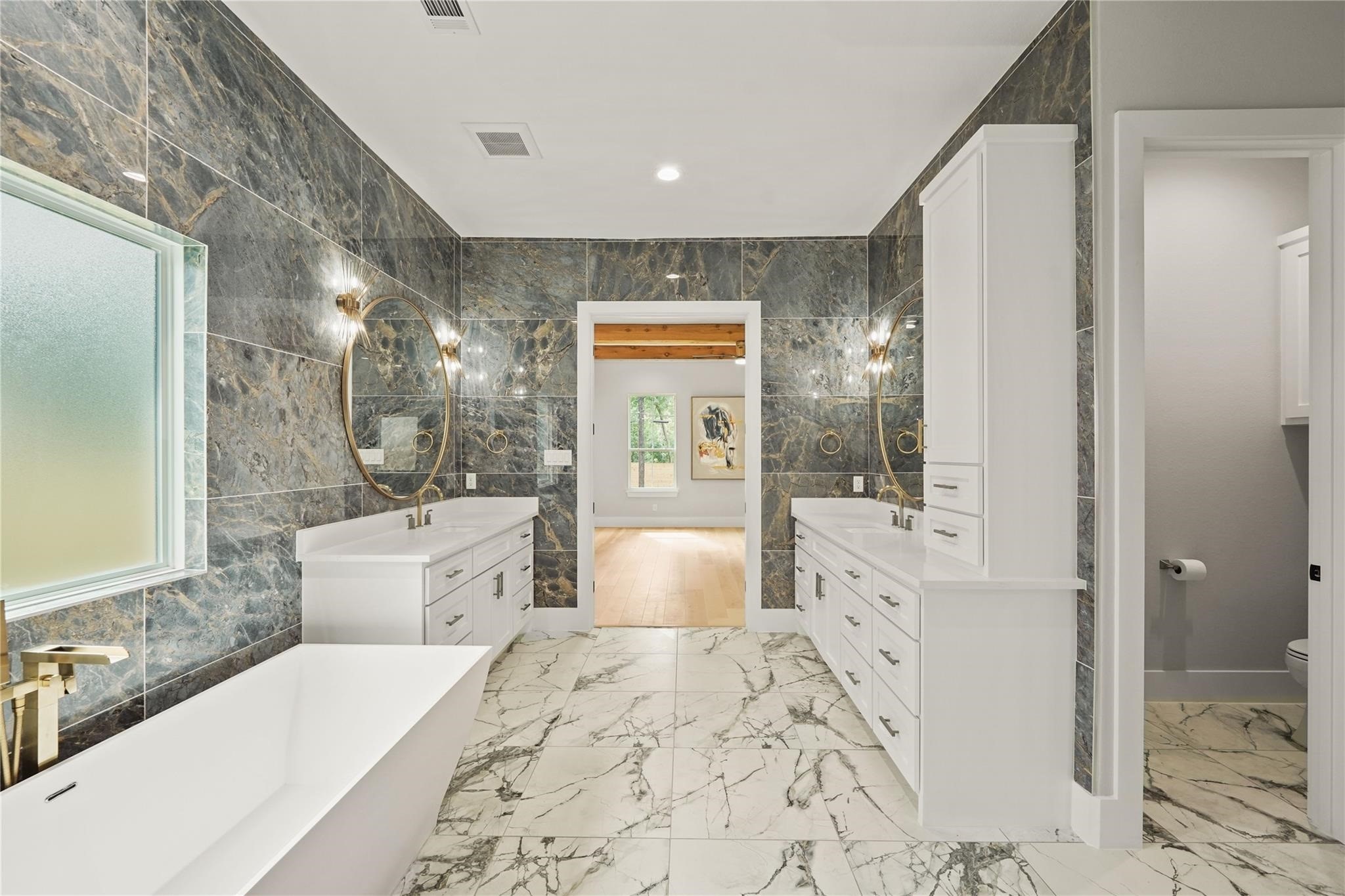 206 Faust Lane Property Photo 9
