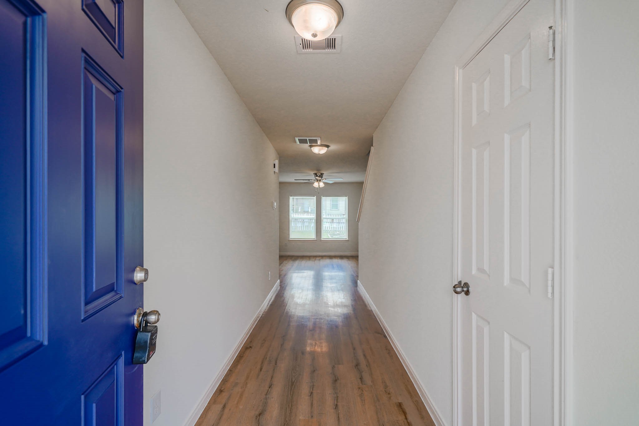 169 Iris Property Photo 3