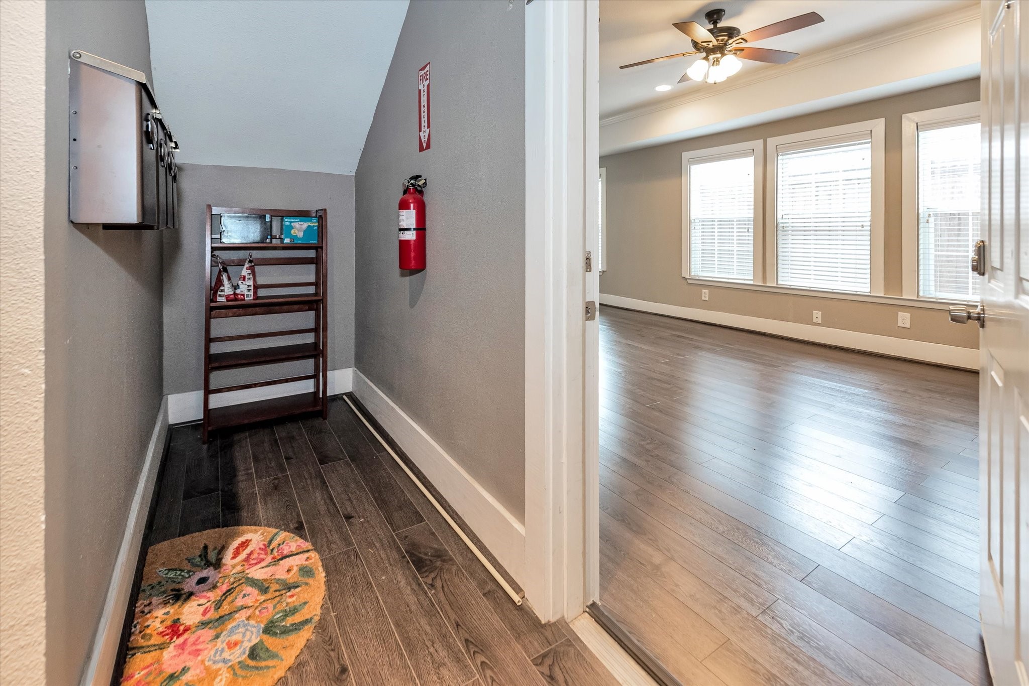 4114 Lamar Street Property Photo 5