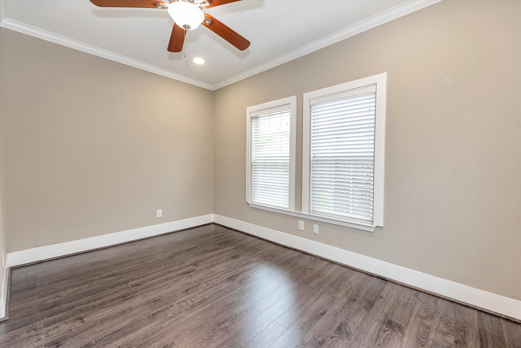 4114 Lamar Street Property Photo 11