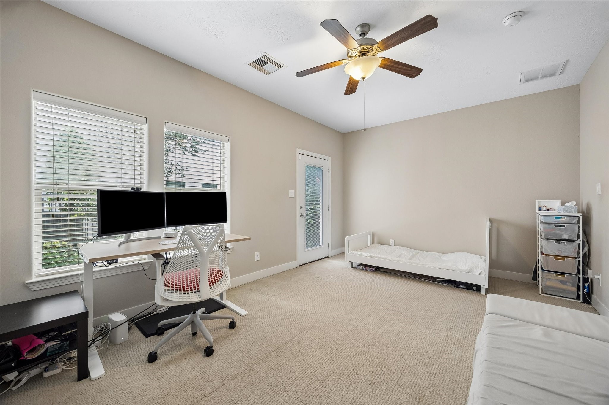 4220 Dickson Street Property Photo 22