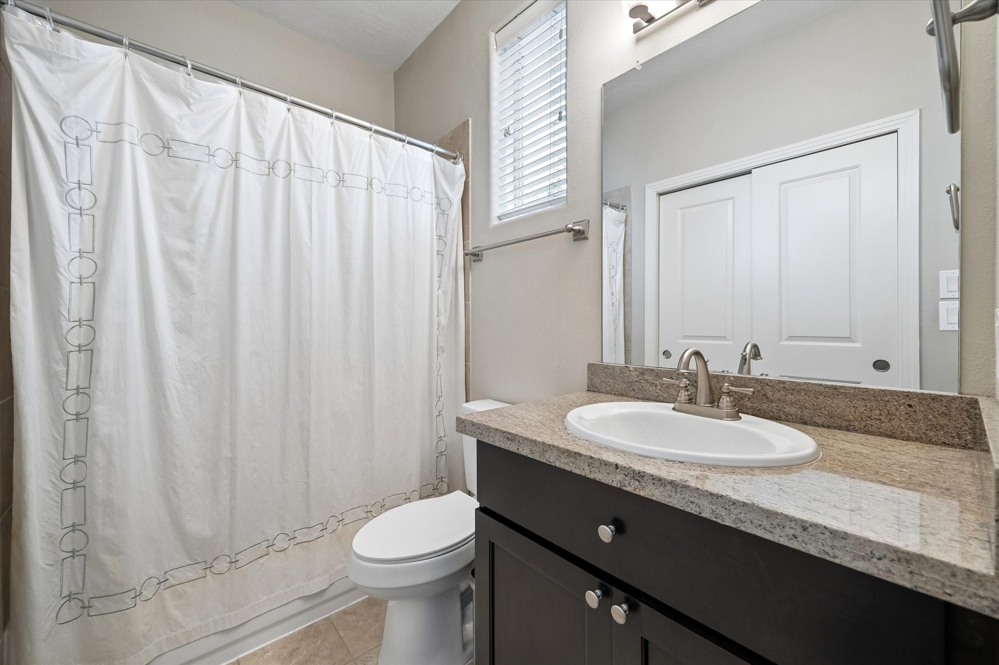 4220 Dickson Street Property Photo 23