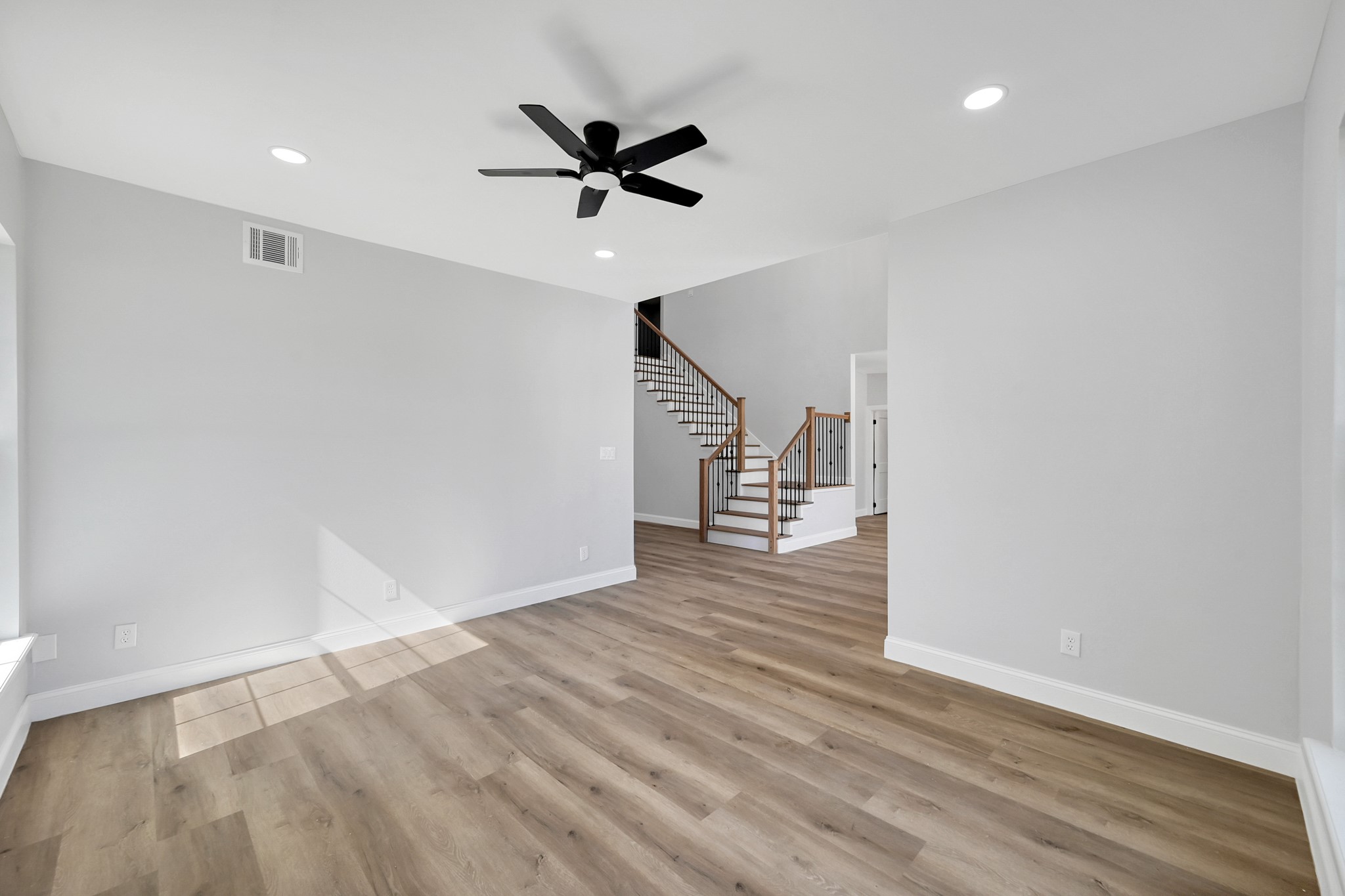 49 Winterhaven Lane Property Photo 14