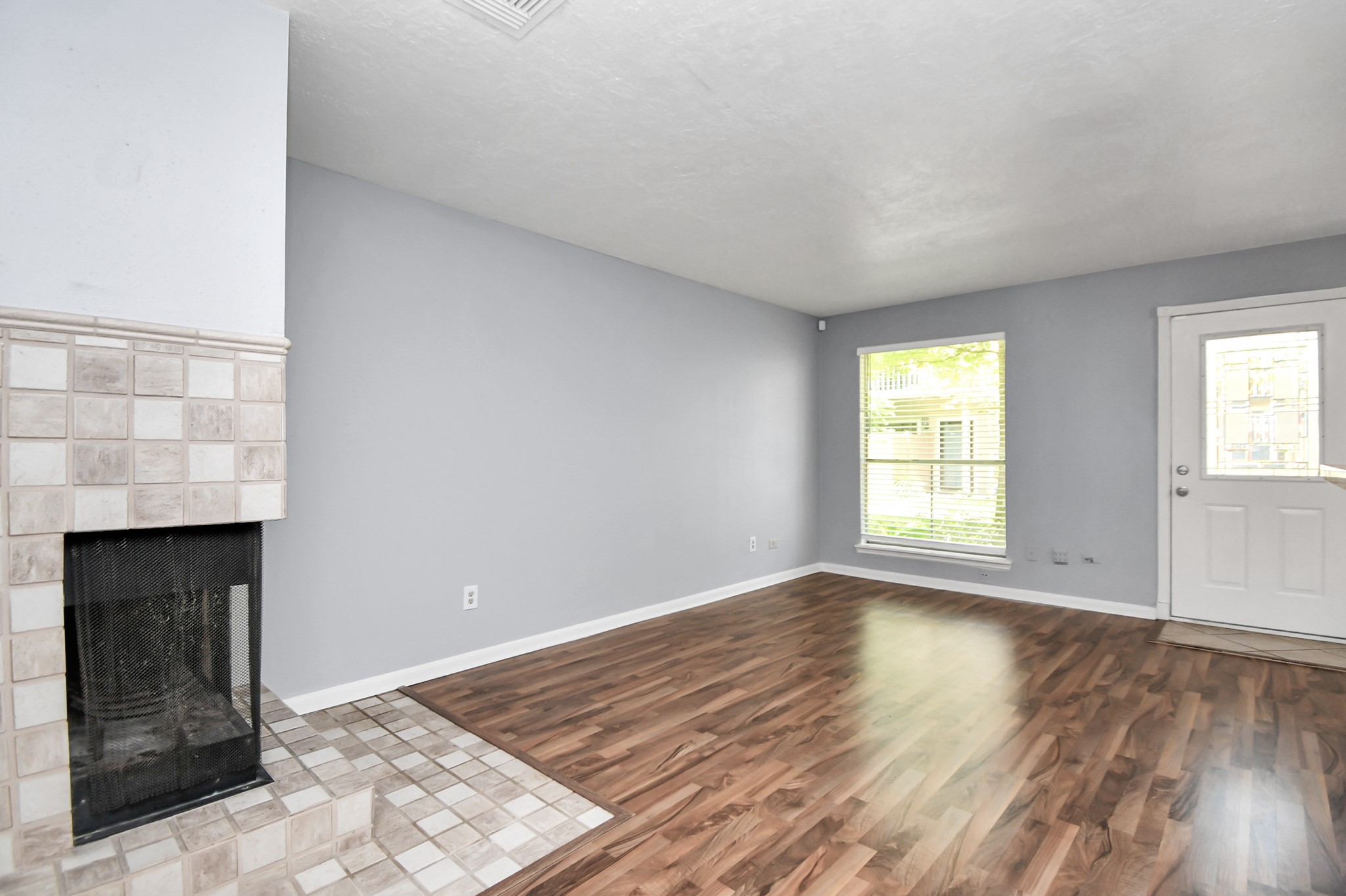 2379 Briarwest Boulevard 15 Property Photo 6