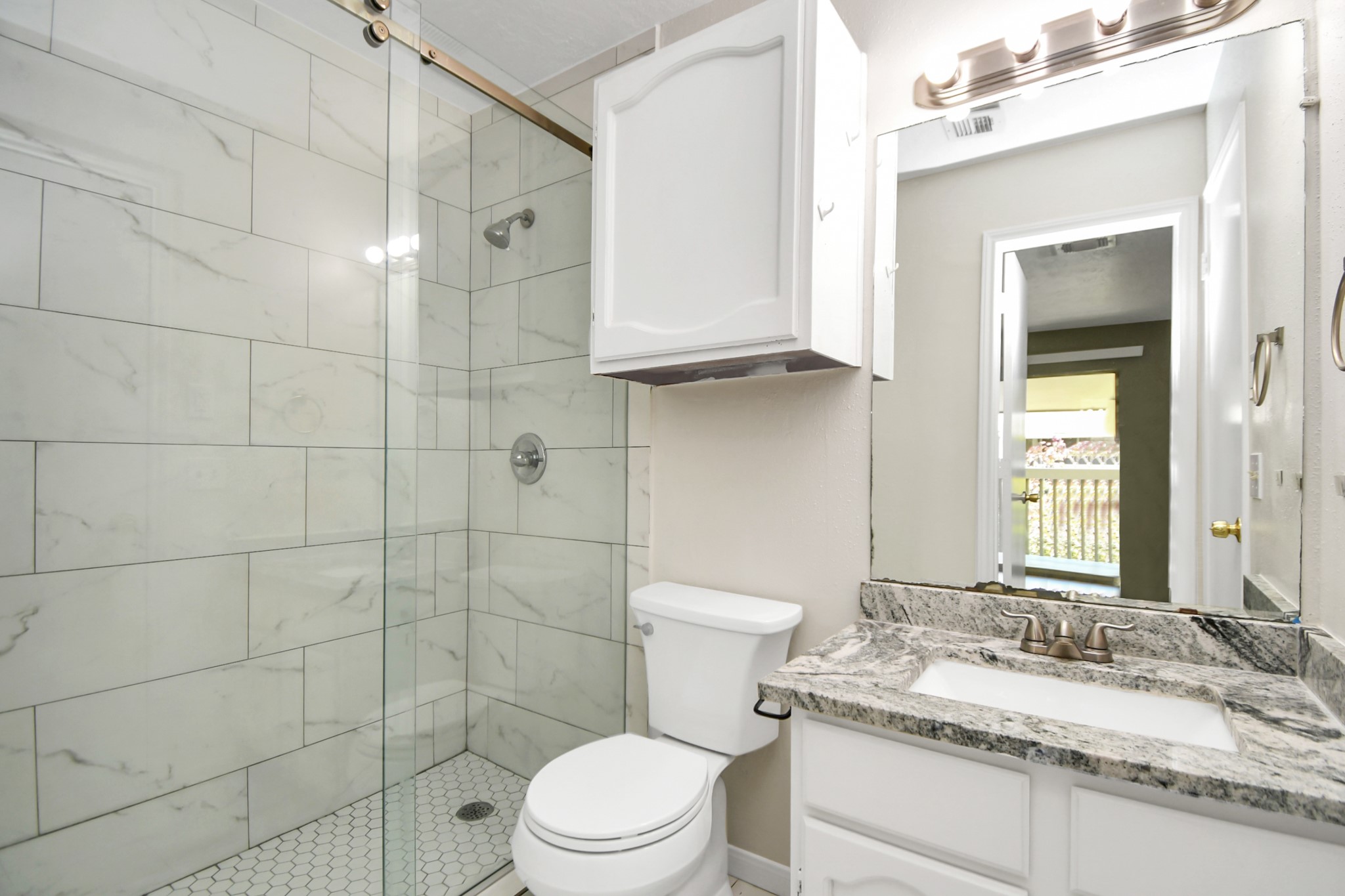 2379 Briarwest Boulevard 15 Property Photo 23
