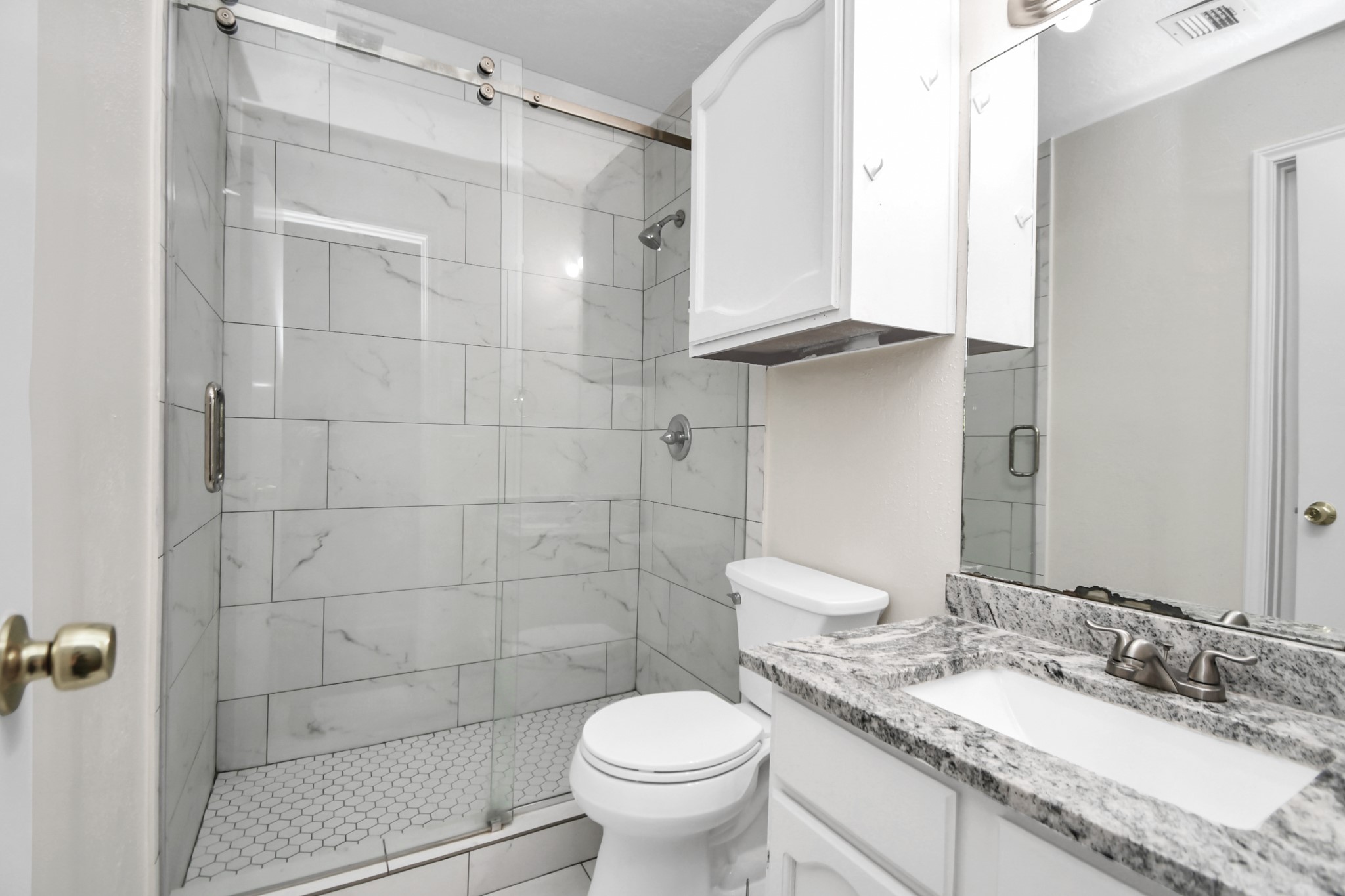 2379 Briarwest Boulevard 15 Property Photo 24