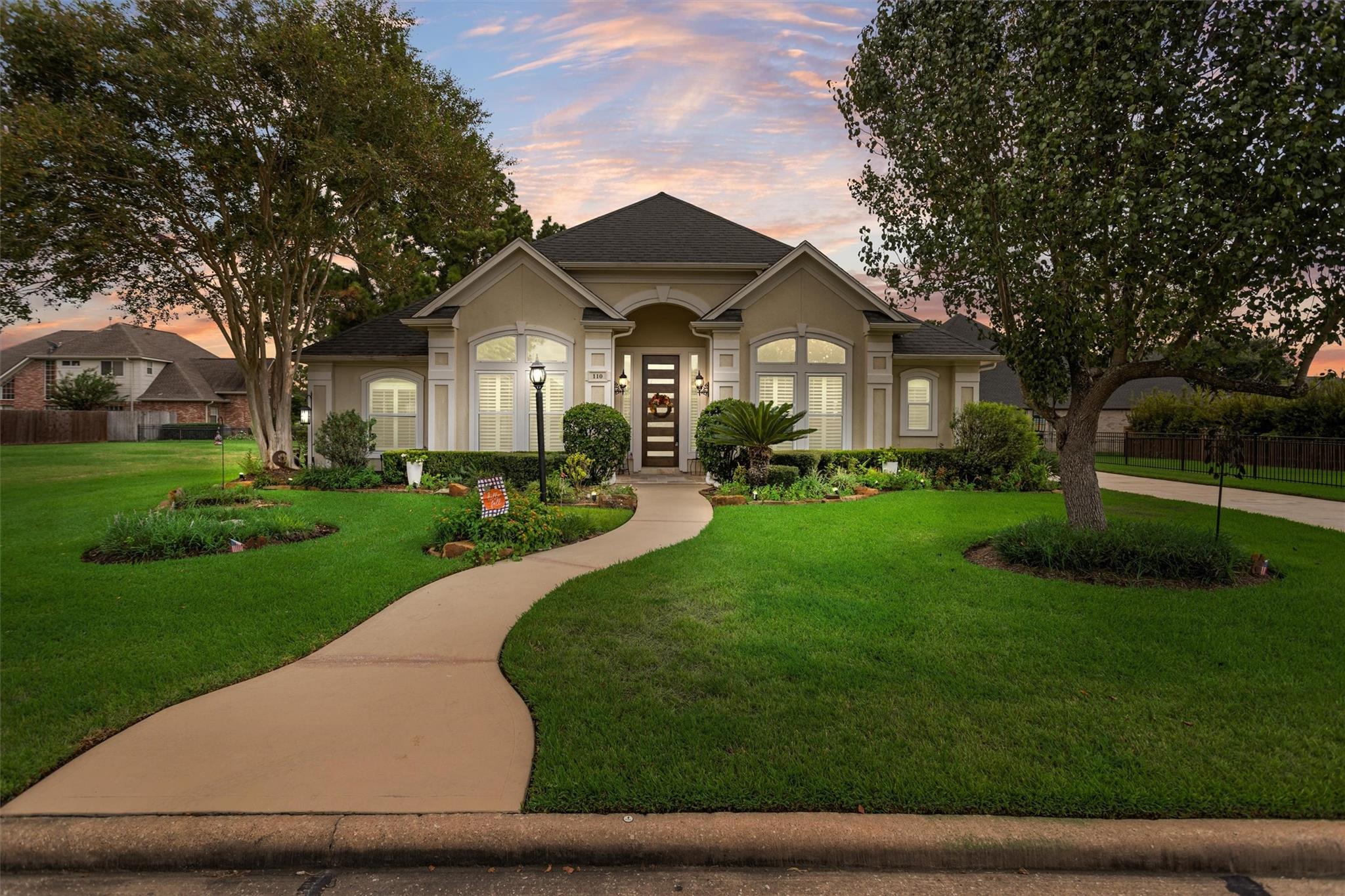 110 Bent Tree Lane, Montgomery TX 77356 Property Photo 1