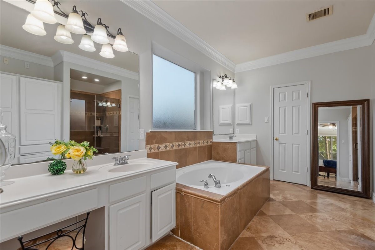 6507 Quiet Pointe Drive Property Photo 16