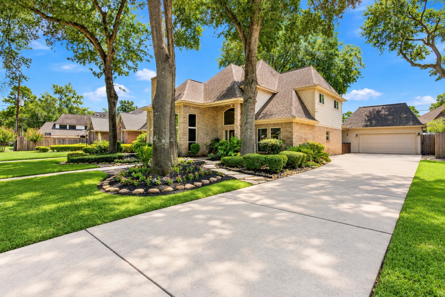 14534 Forest Lodge Drive Property Photo 8