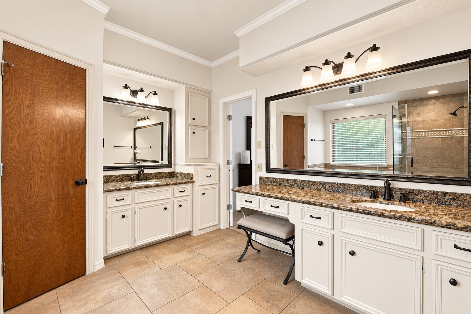 14534 Forest Lodge Drive Property Photo 22