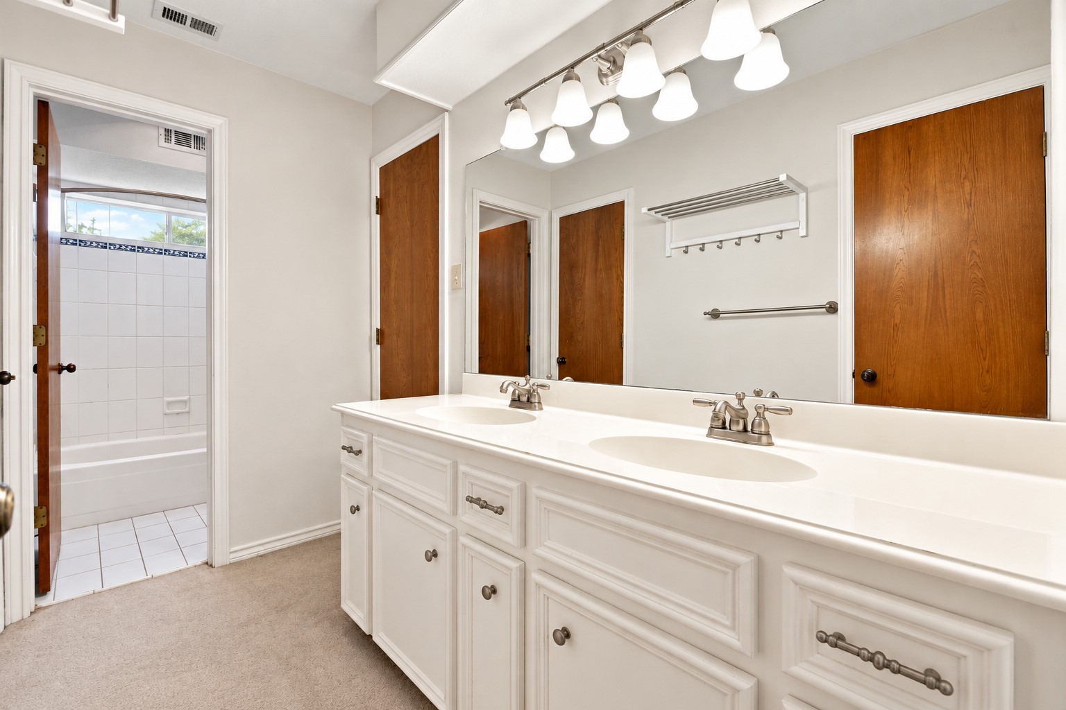 14534 Forest Lodge Drive Property Photo 36