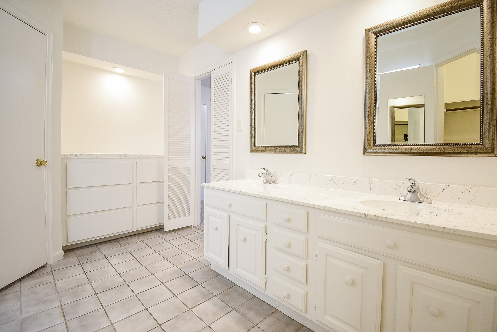 3807 Lamplighter Circle Property Photo 9