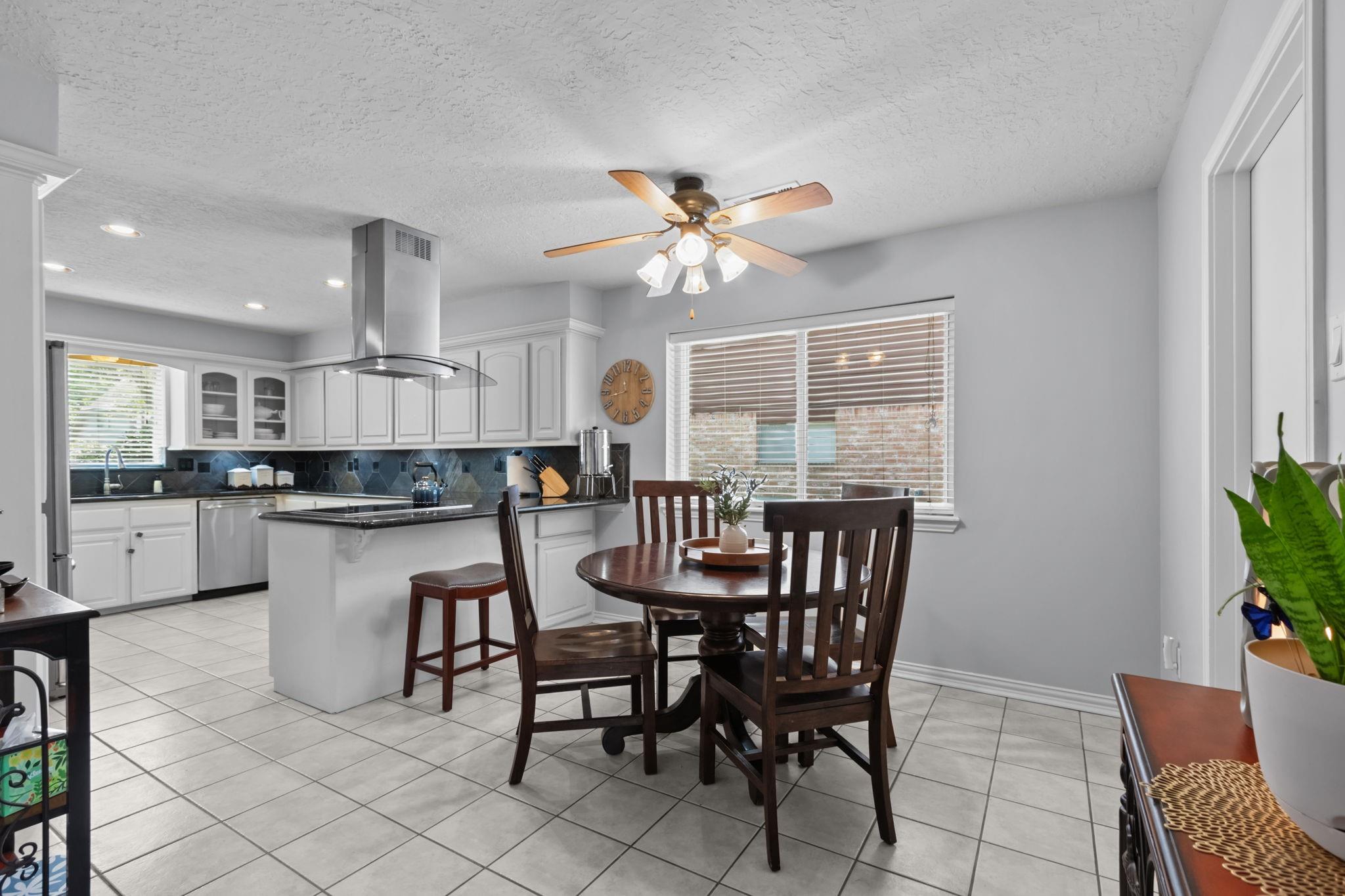 3414 Flickering Candle Drive Property Photo 18