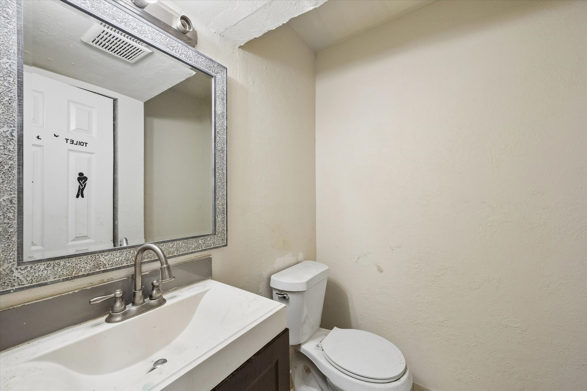10910 Keese Drive Property Photo 11