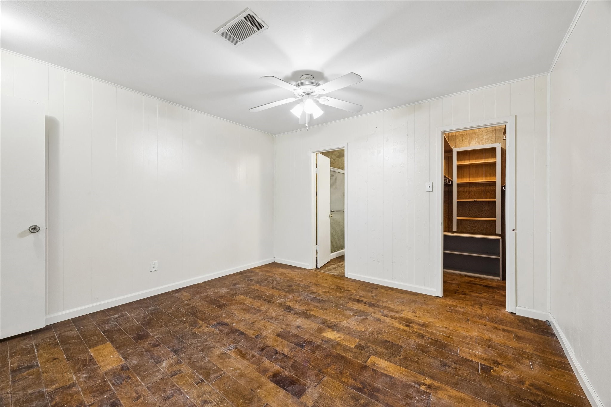 10910 Keese Drive Property Photo 13