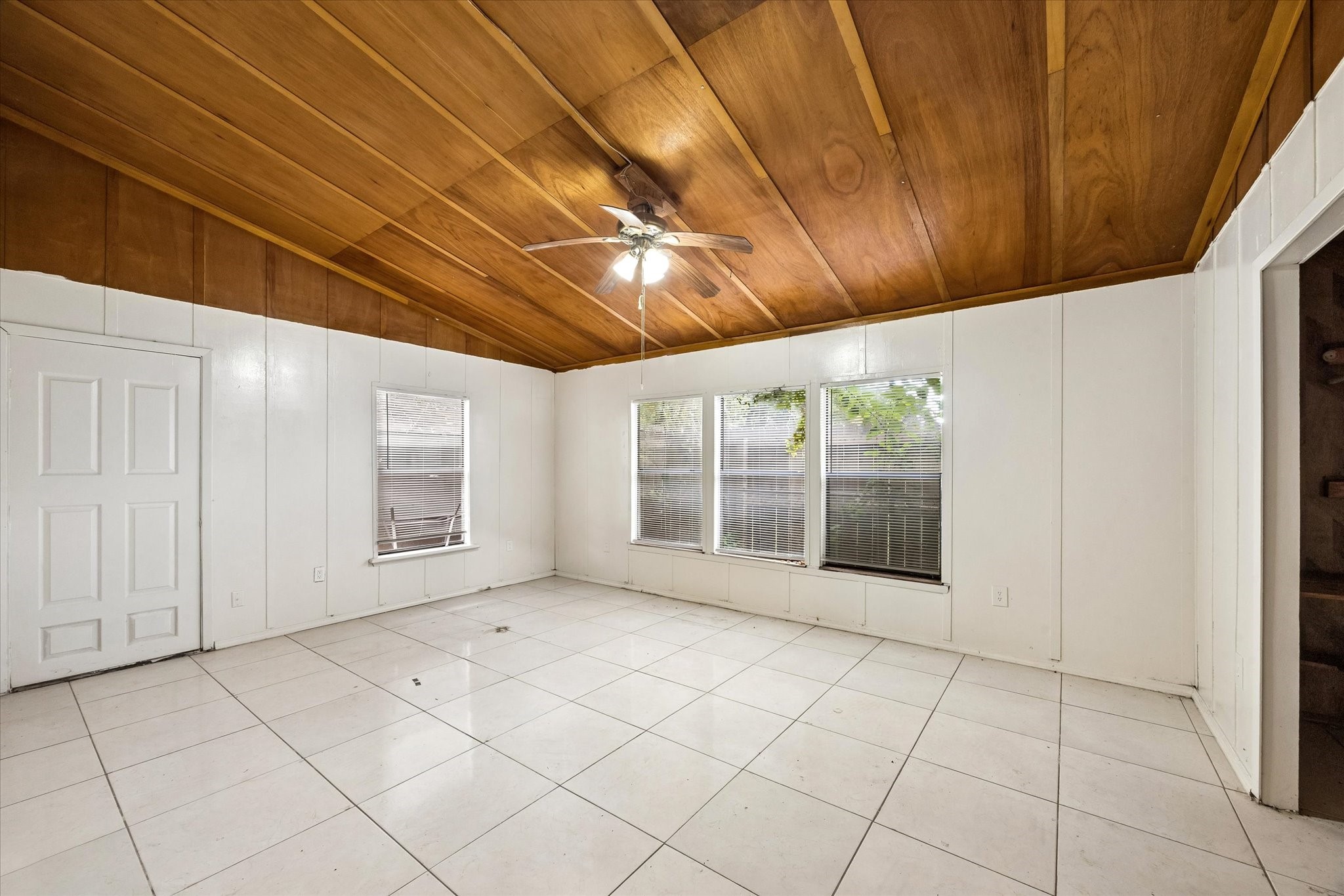 10910 Keese Drive Property Photo 18