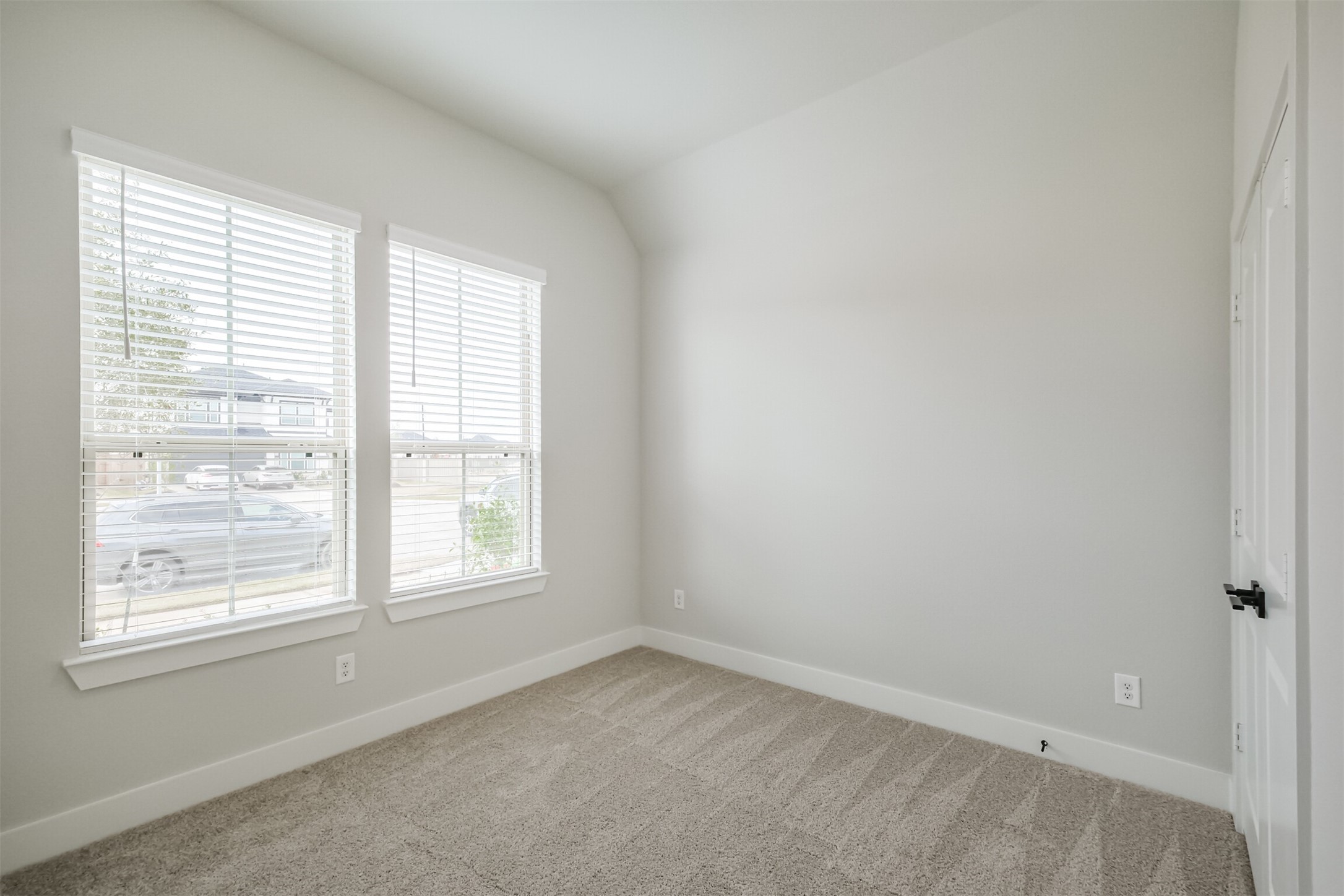 31430 Warm Kindling Way Property Photo 15