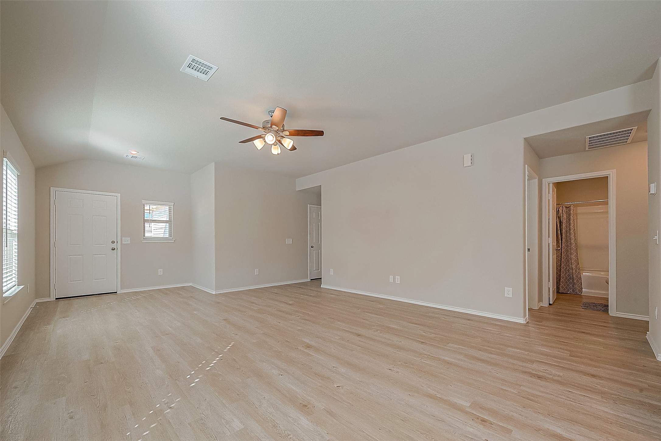 2022 Buckland Hollow Trail Property Photo 8