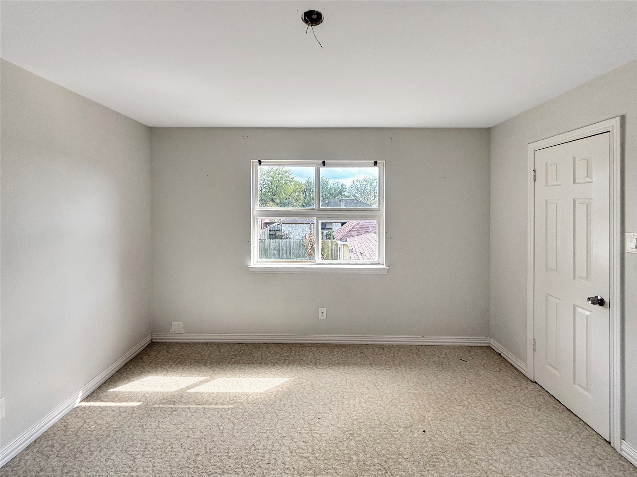 3310 Country Club Boulevard Property Photo 13