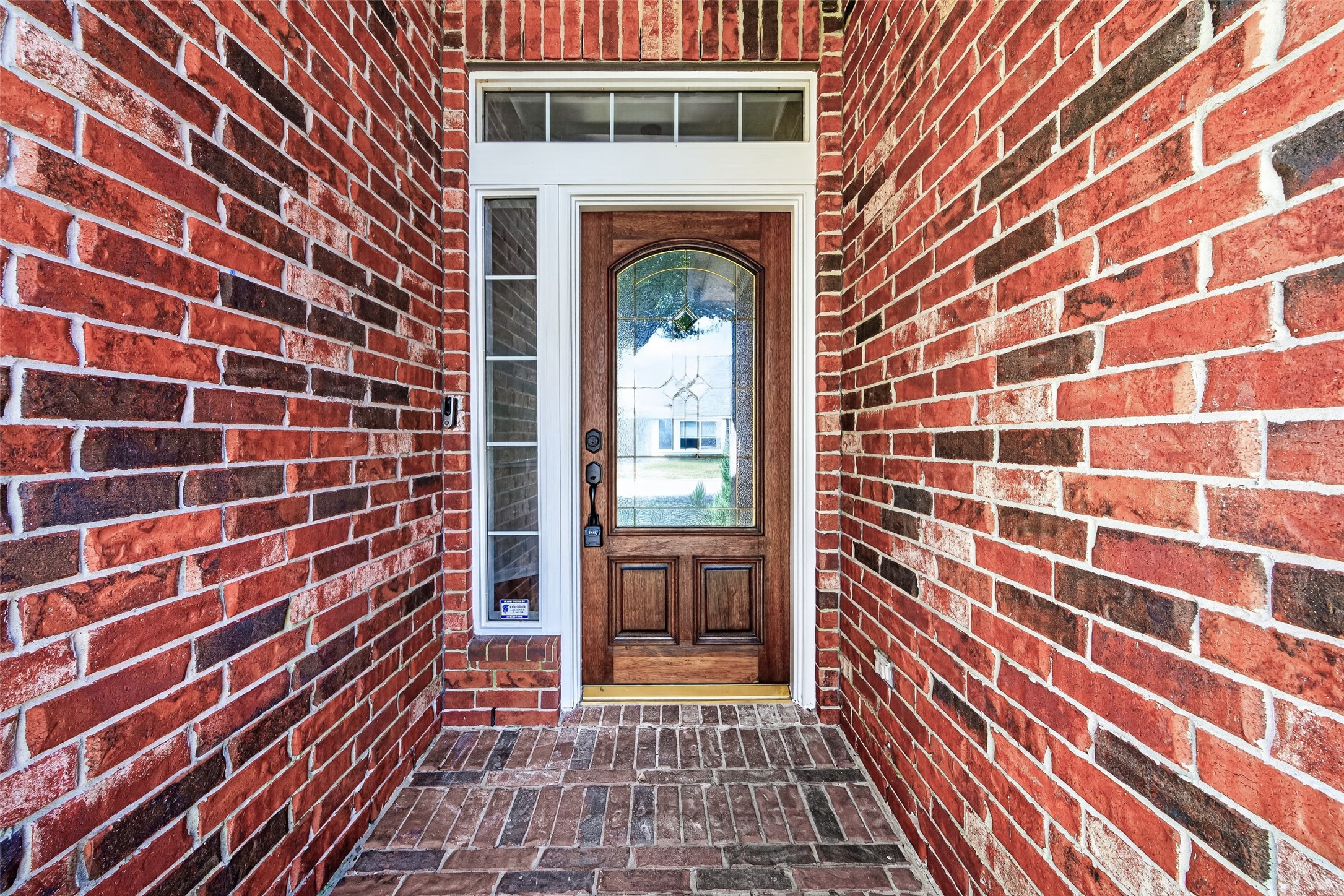 16719 Bishop Knoll Lane Property Photo 8