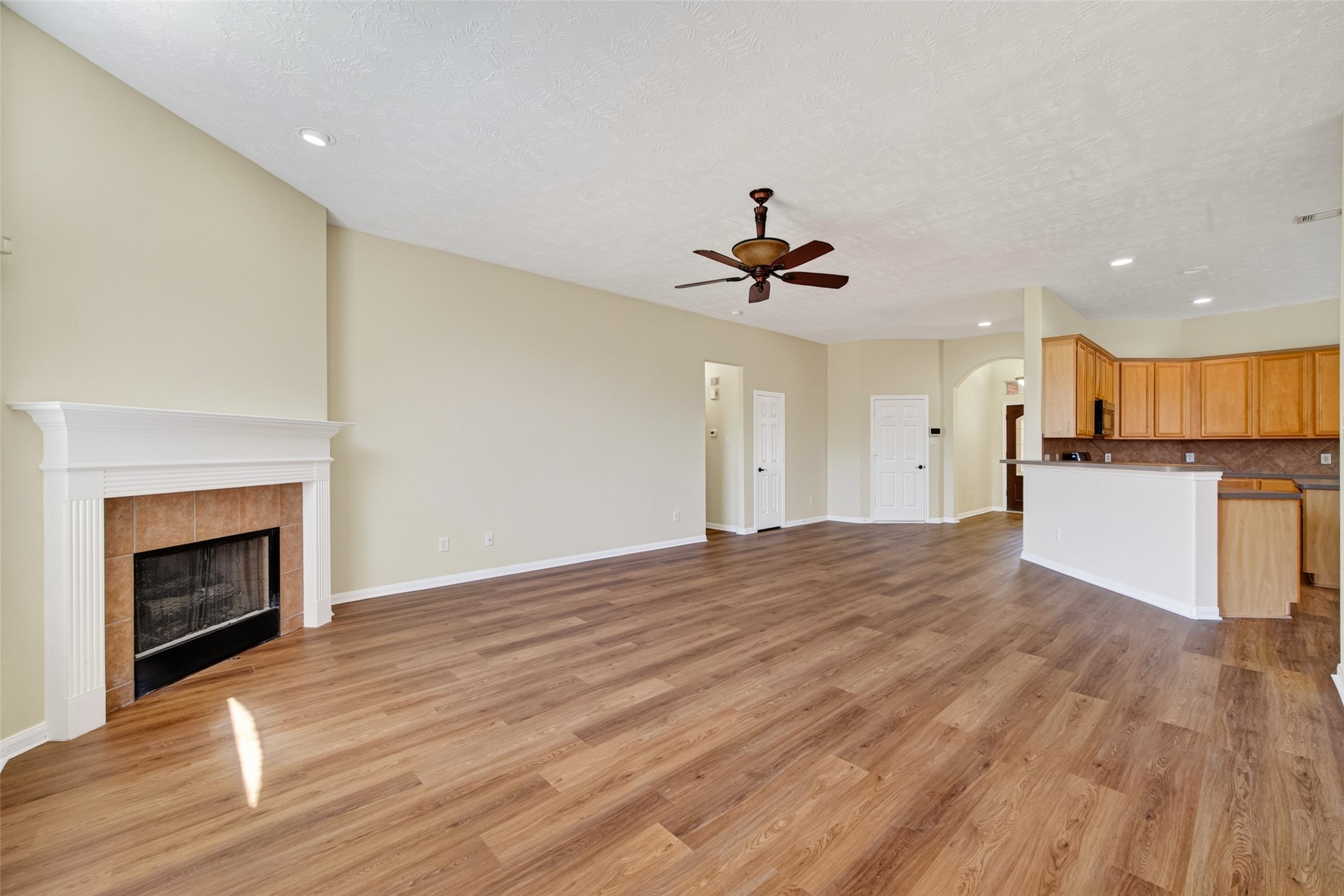 16719 Bishop Knoll Lane Property Photo 16
