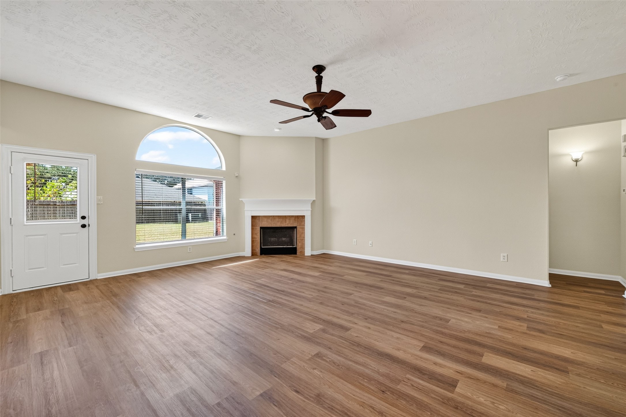 16719 Bishop Knoll Lane Property Photo 17
