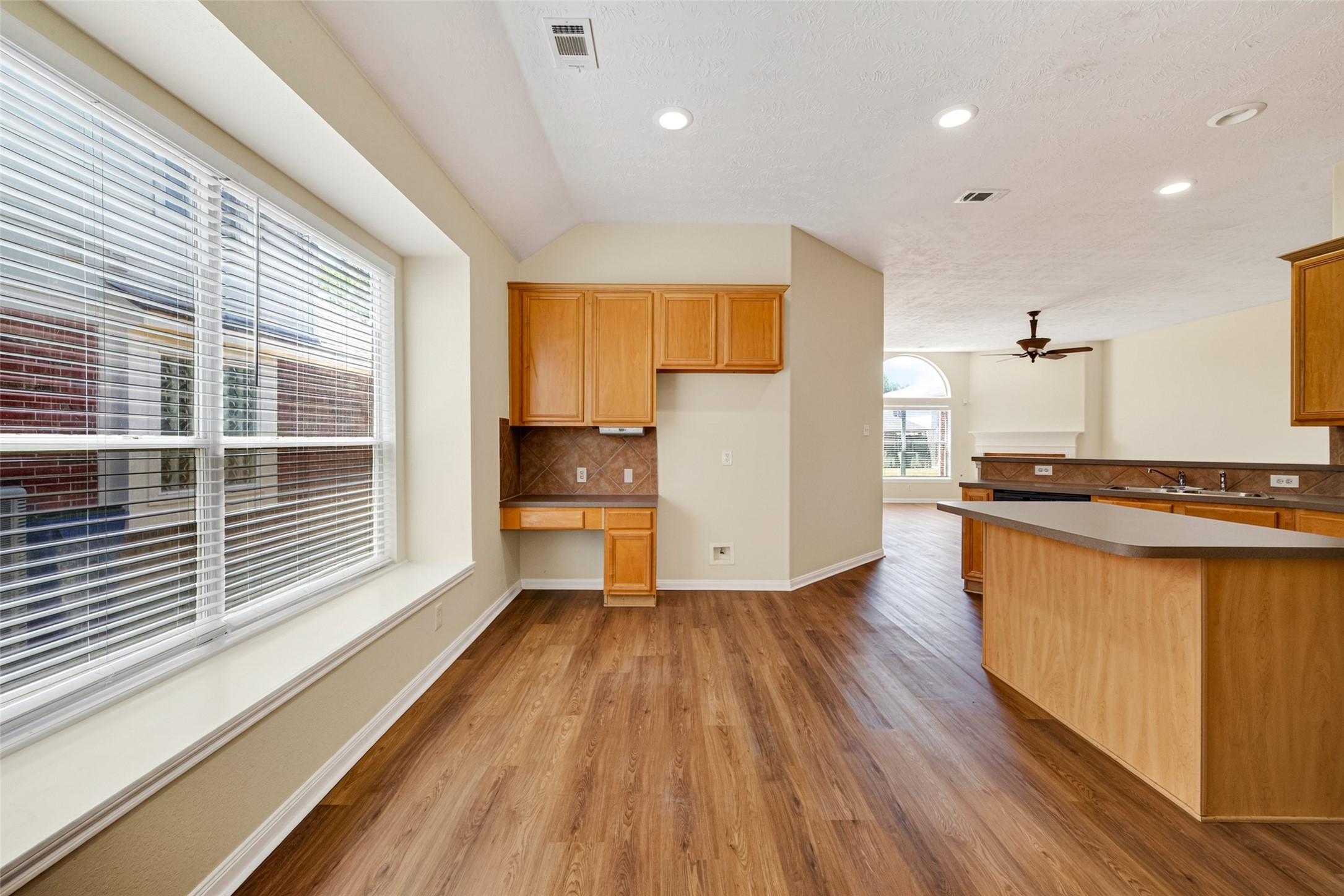 16719 Bishop Knoll Lane Property Photo 19