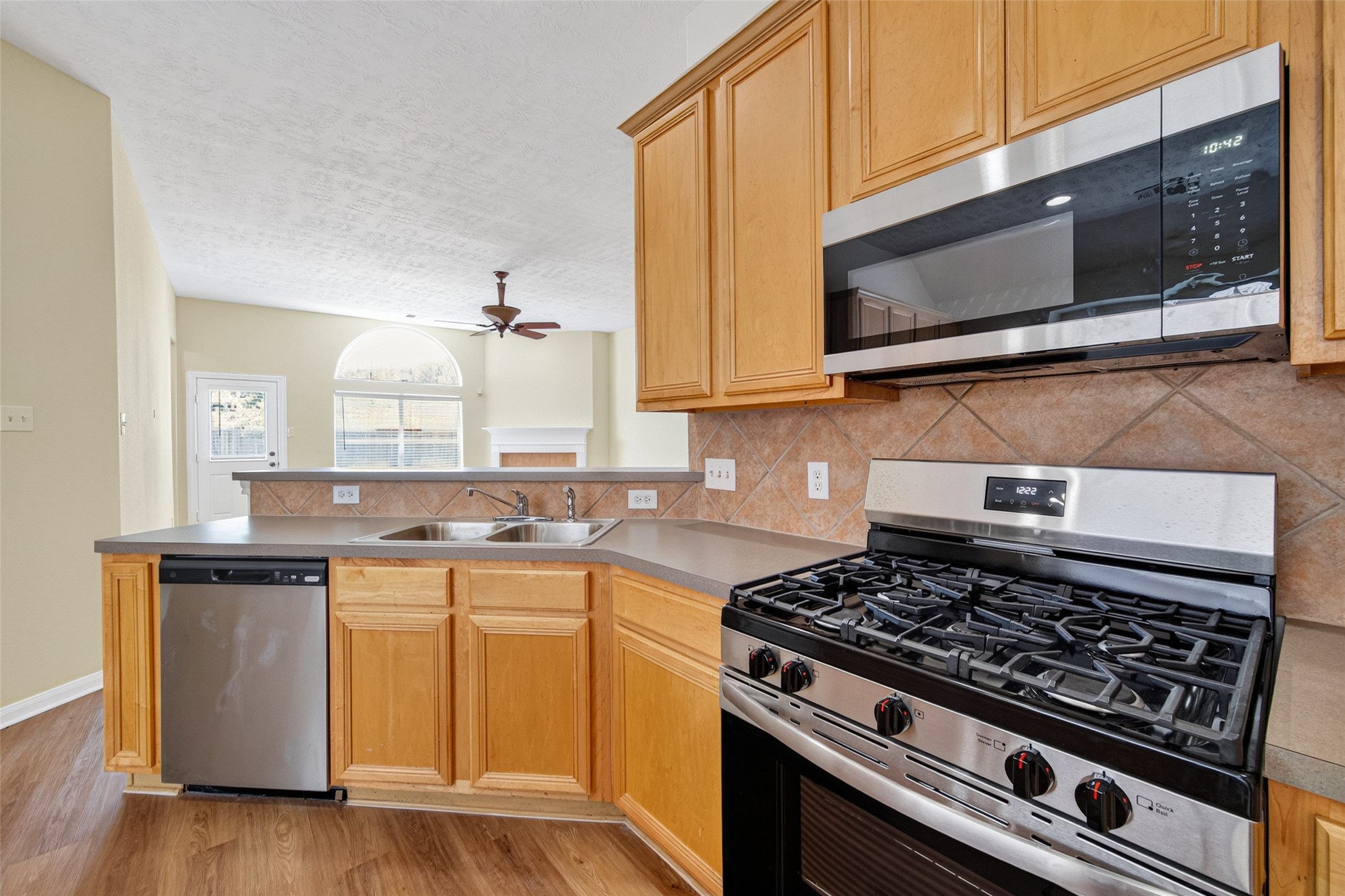 16719 Bishop Knoll Lane Property Photo 26