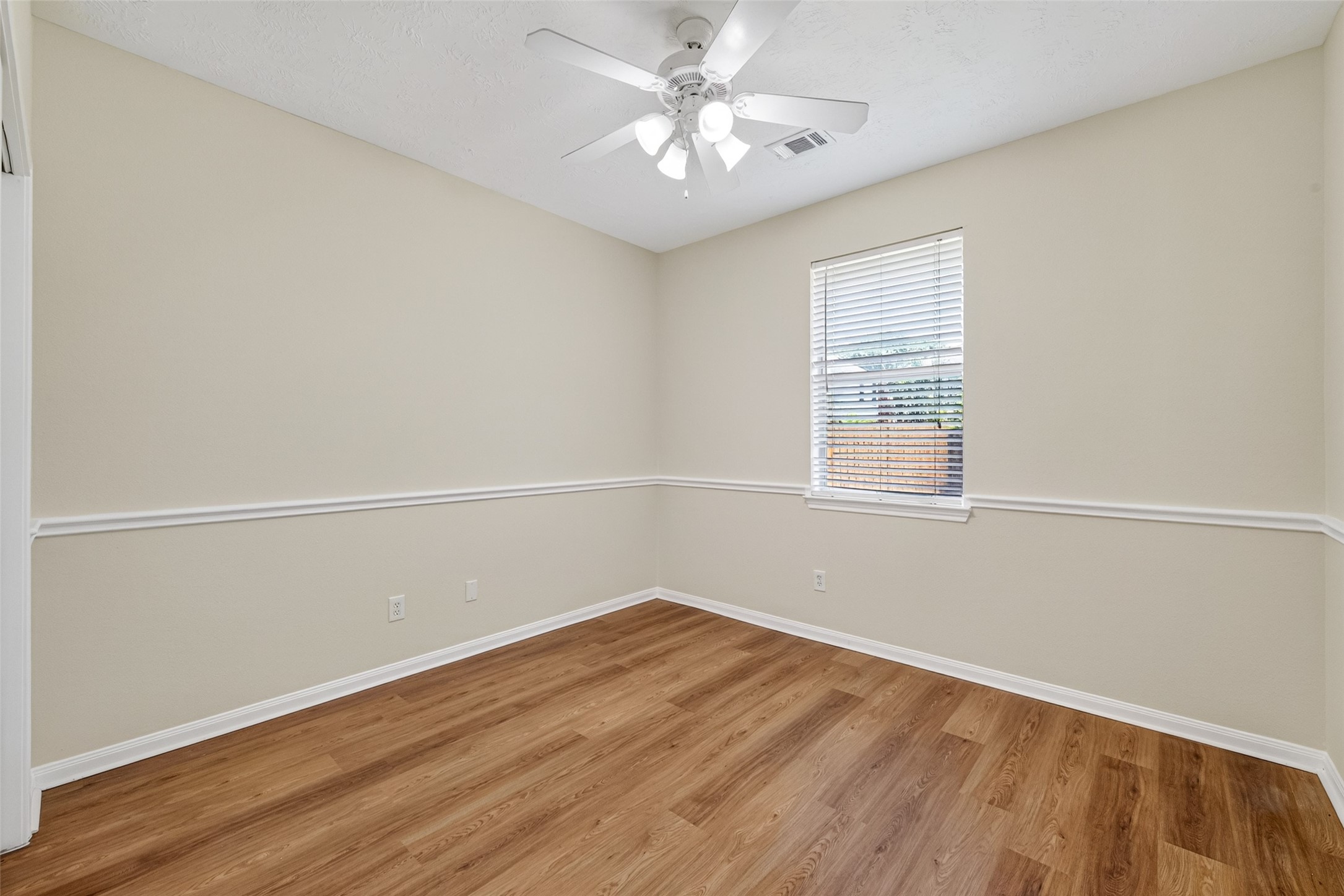 16719 Bishop Knoll Lane Property Photo 31