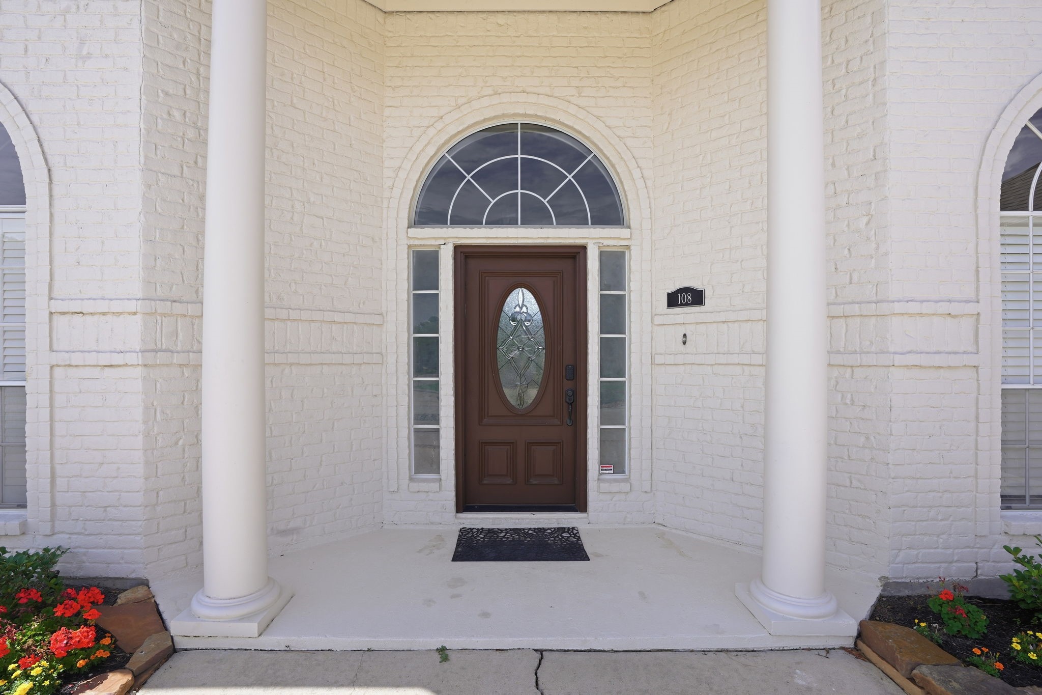 108 Somerton Drive Property Photo 2