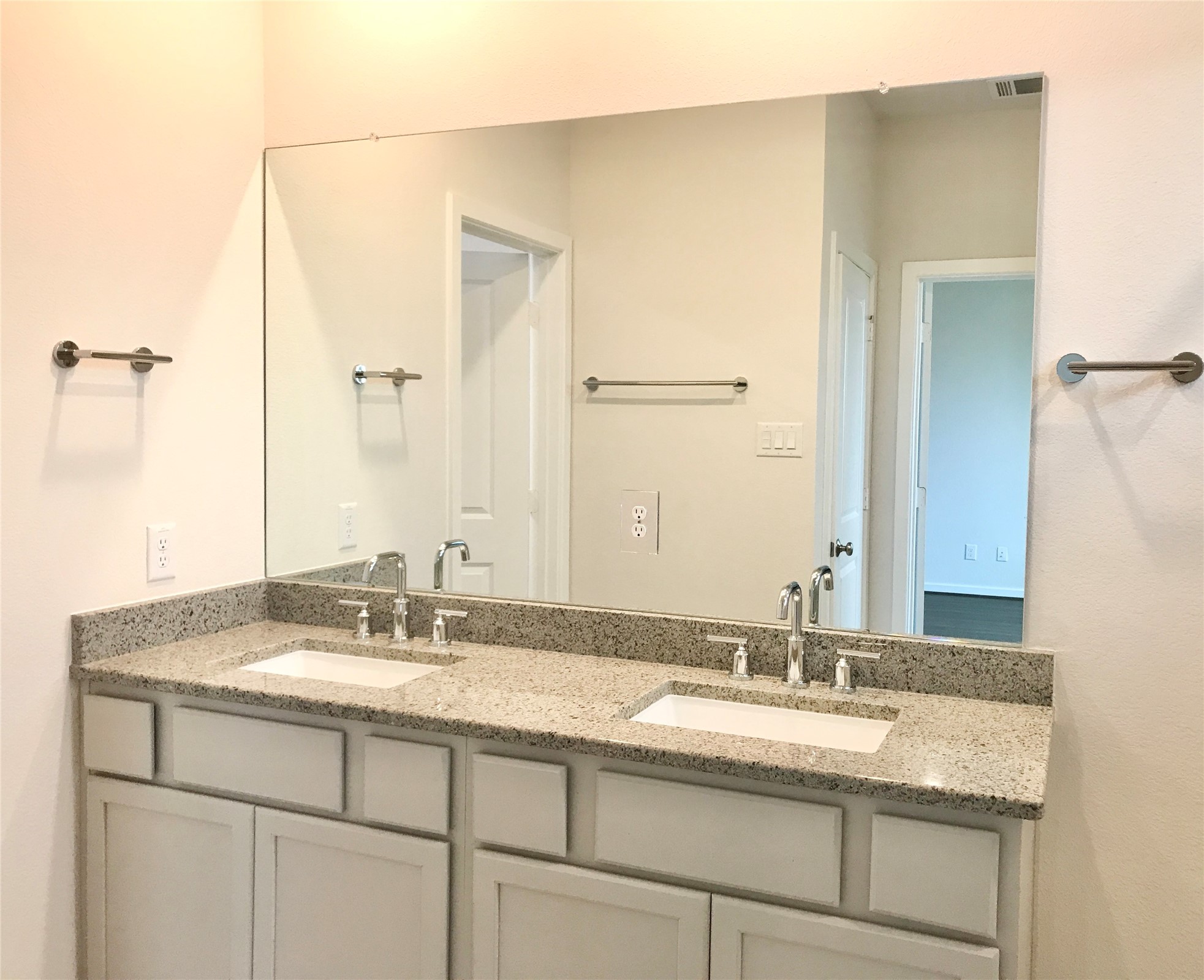 7823 Skylark Heights Lane Property Photo 11