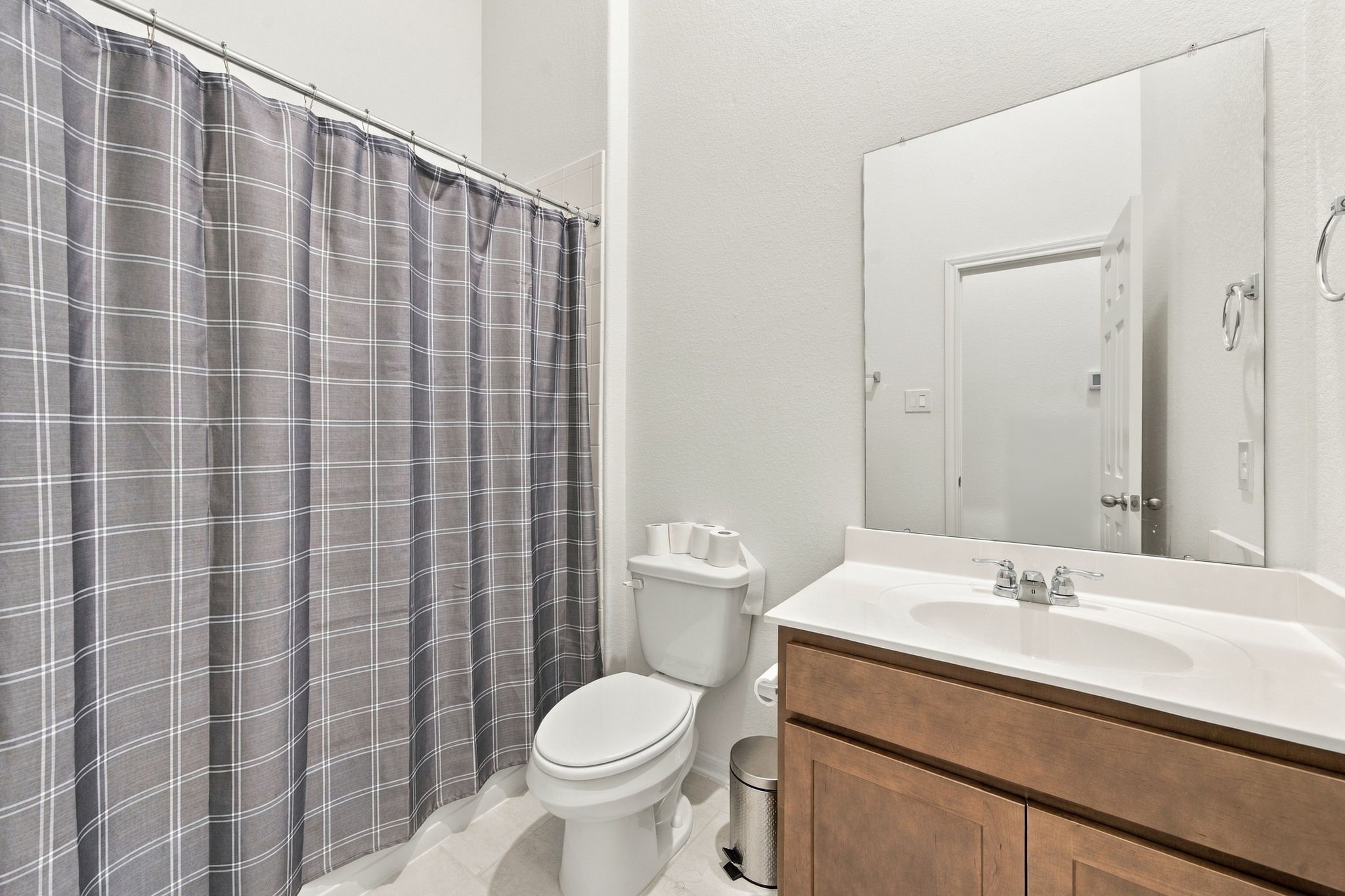 19115 Hazel Firs Lane Property Photo 8