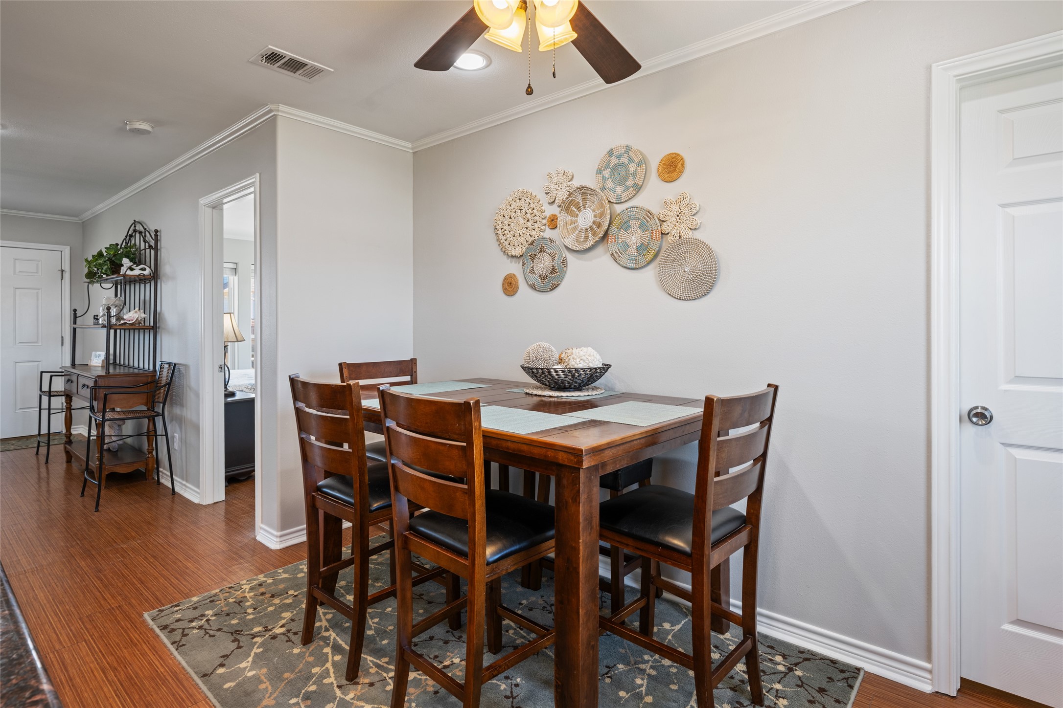 2592 Whitecap Property Photo 17