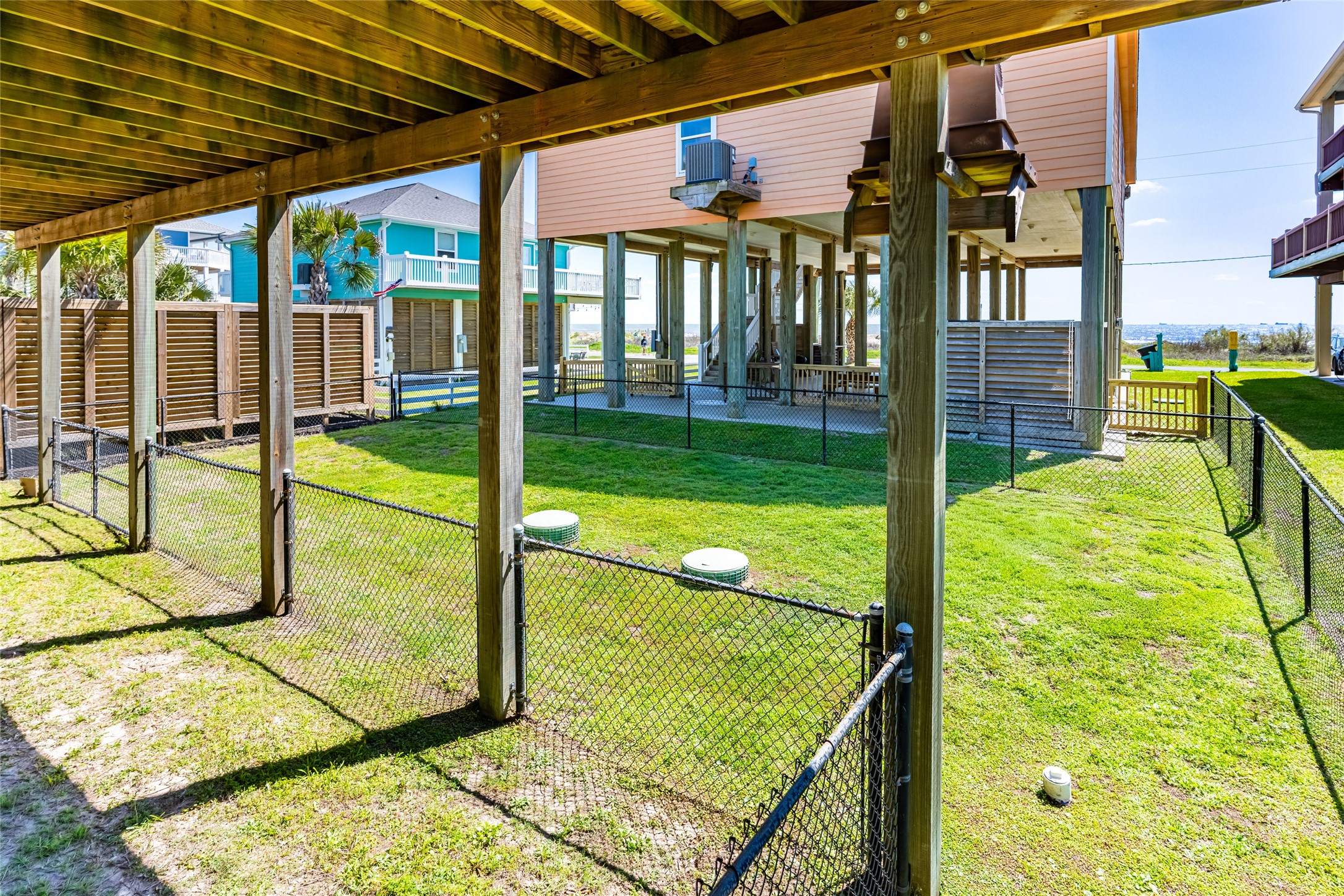 2592 Whitecap Property Photo 42